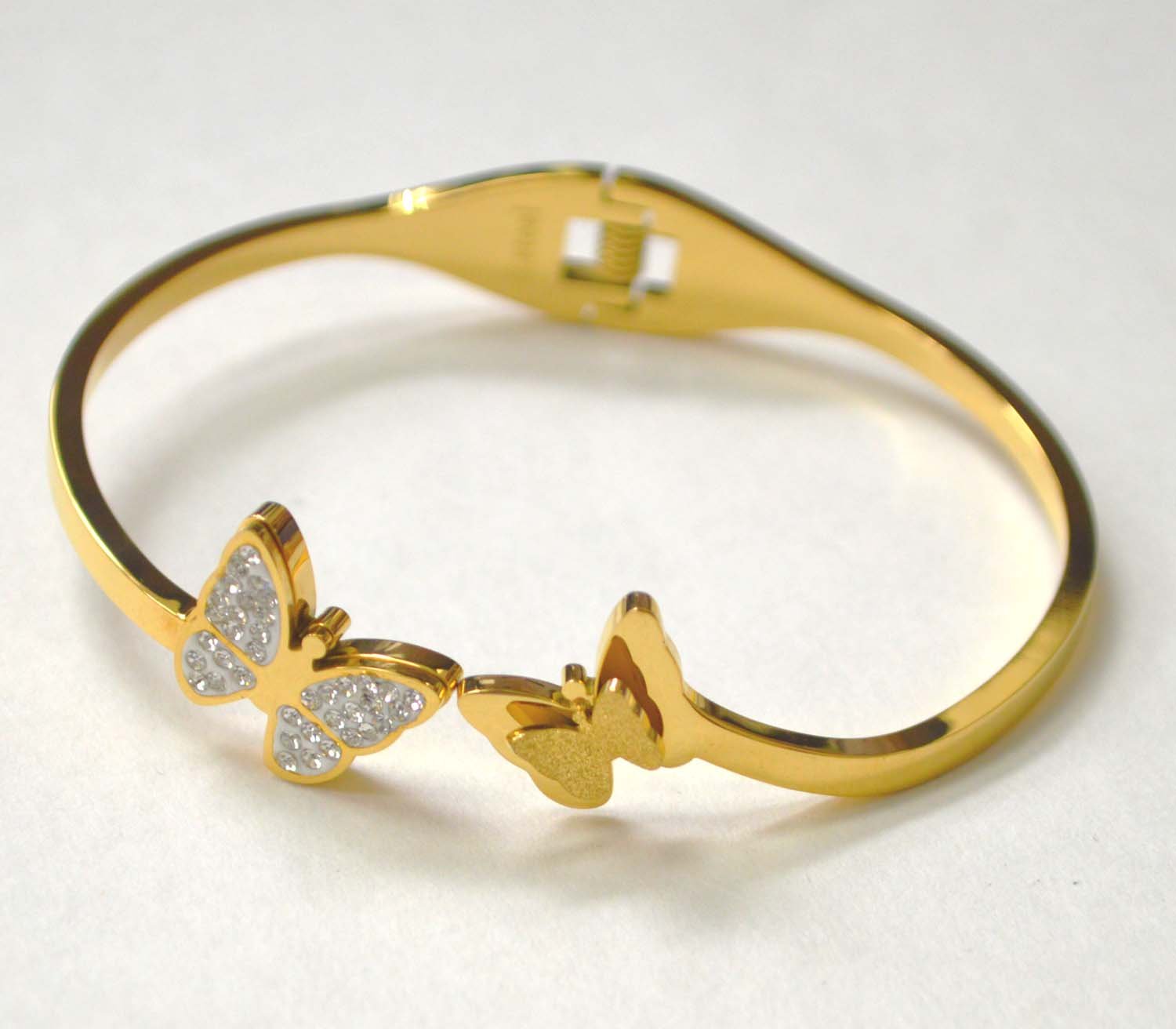 Butterfly Gold IP Plated Bangle 84-1844G