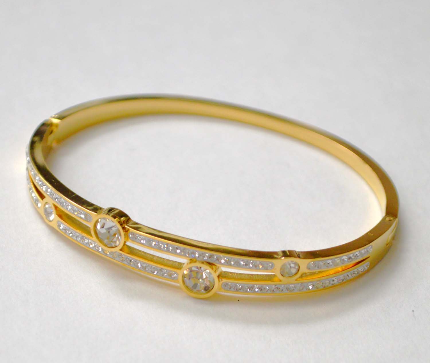 Gold IP Plated Bangle 84-1840G
