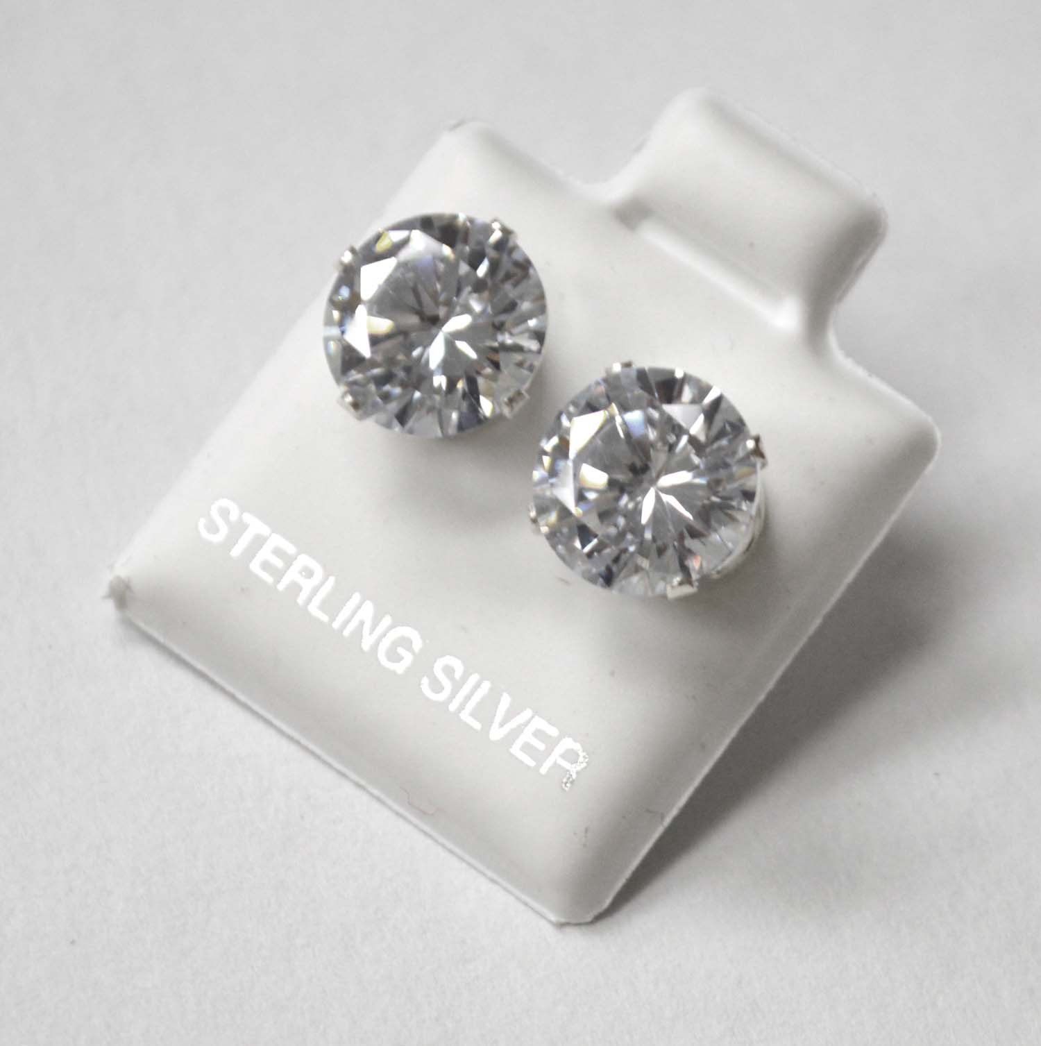 9 m. Round CZ Stud Earrings Clr 53-013-9