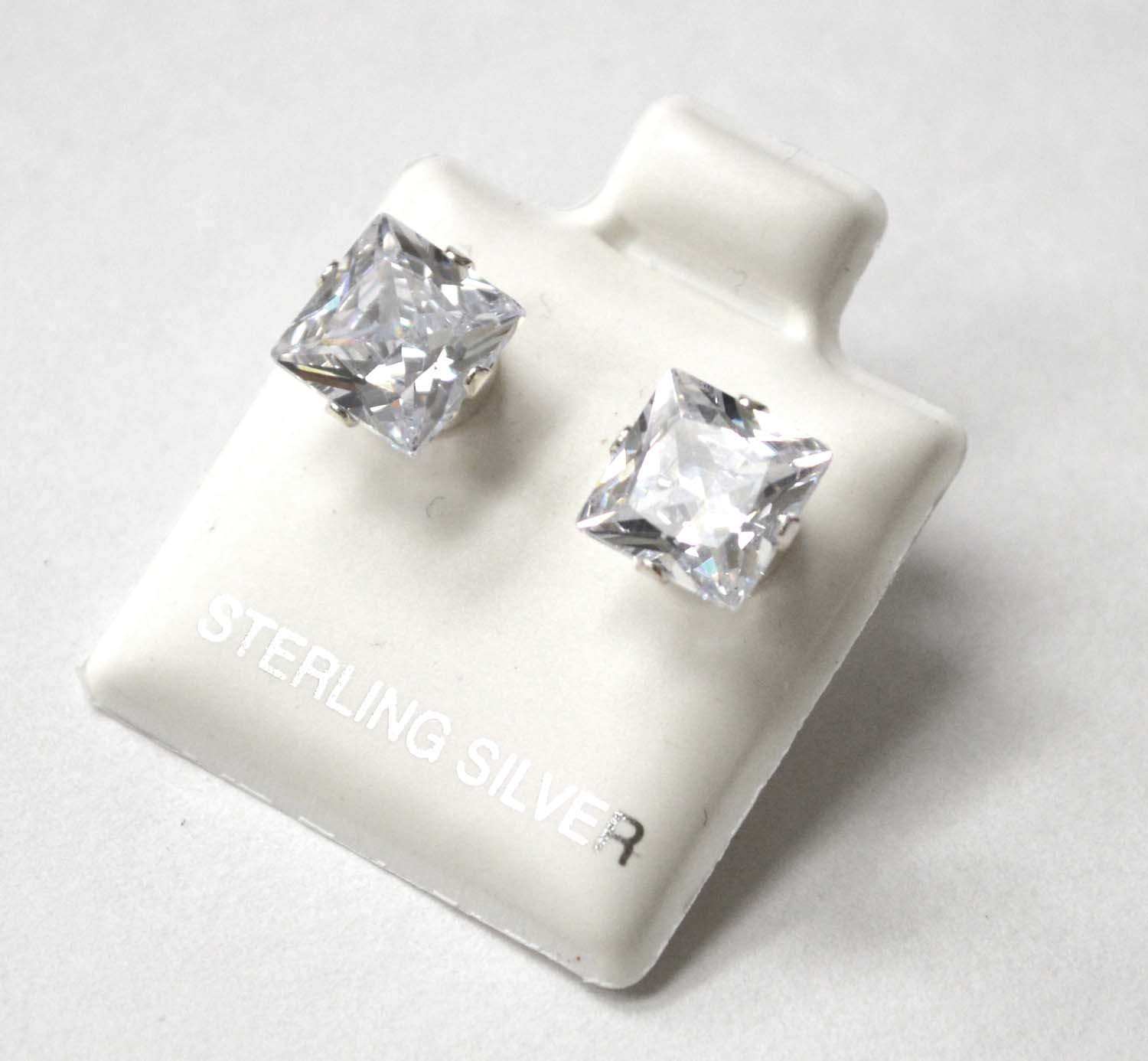 7mm SQUARE CZ Stud Earring 53-014-7