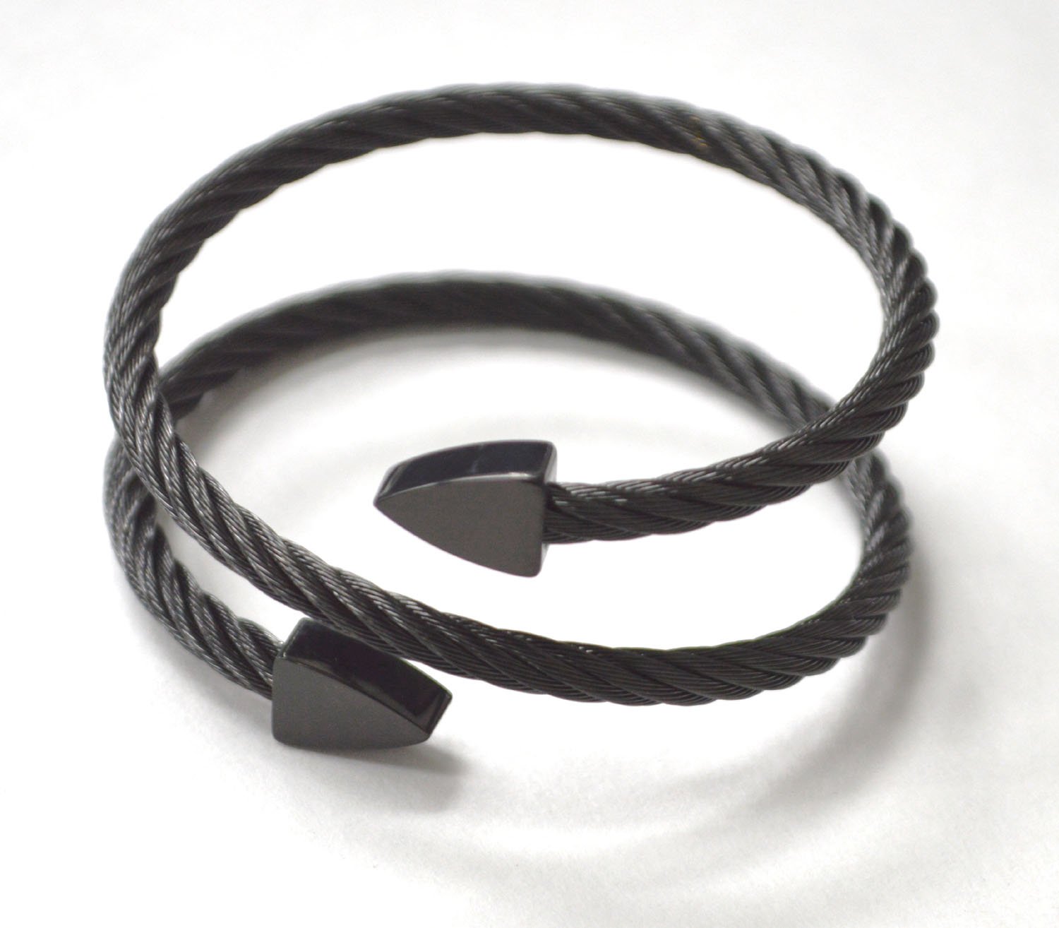 Wrap Around Black Plated Bracelet 84-1909B