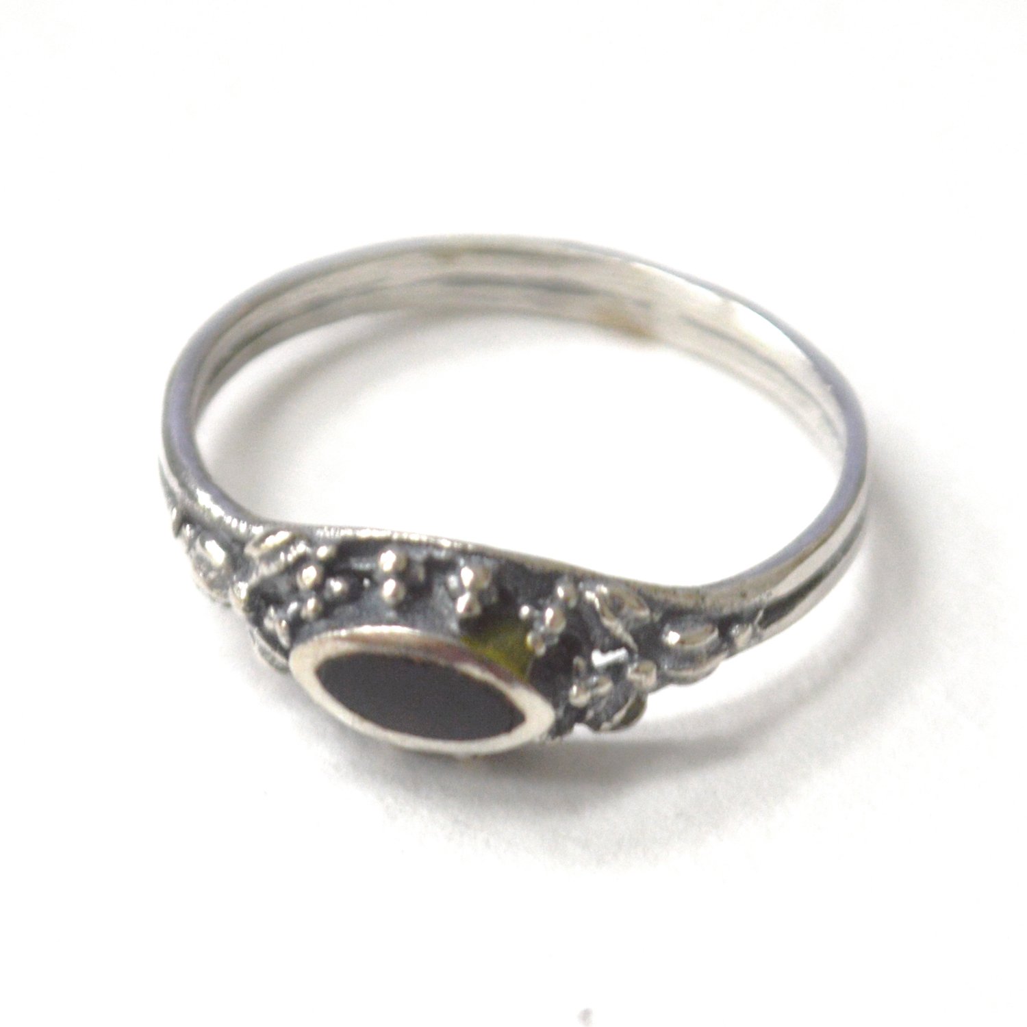 Sterling Silver Ring 51-3094