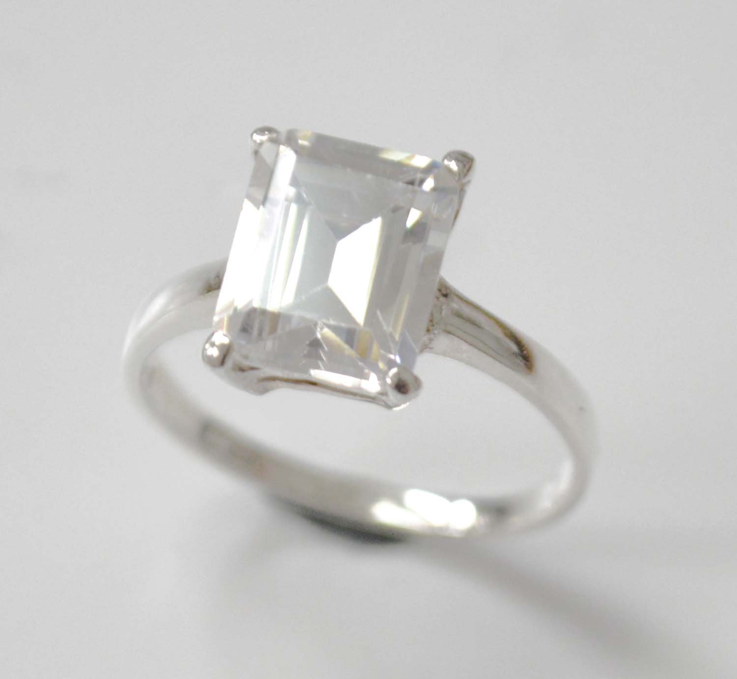 CZ Stone Ring Sterling Silver 51-2102 Clr