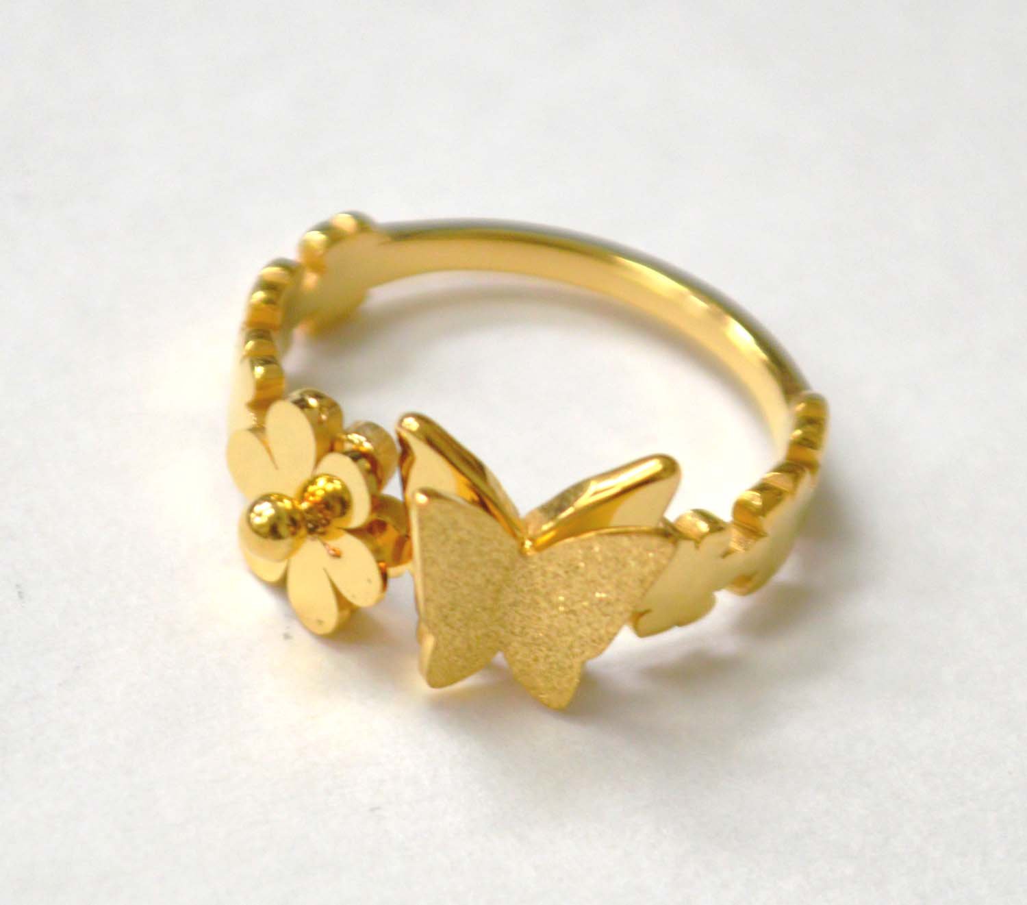 Butterfly with Stones Gold Plated Ring 81-1530G