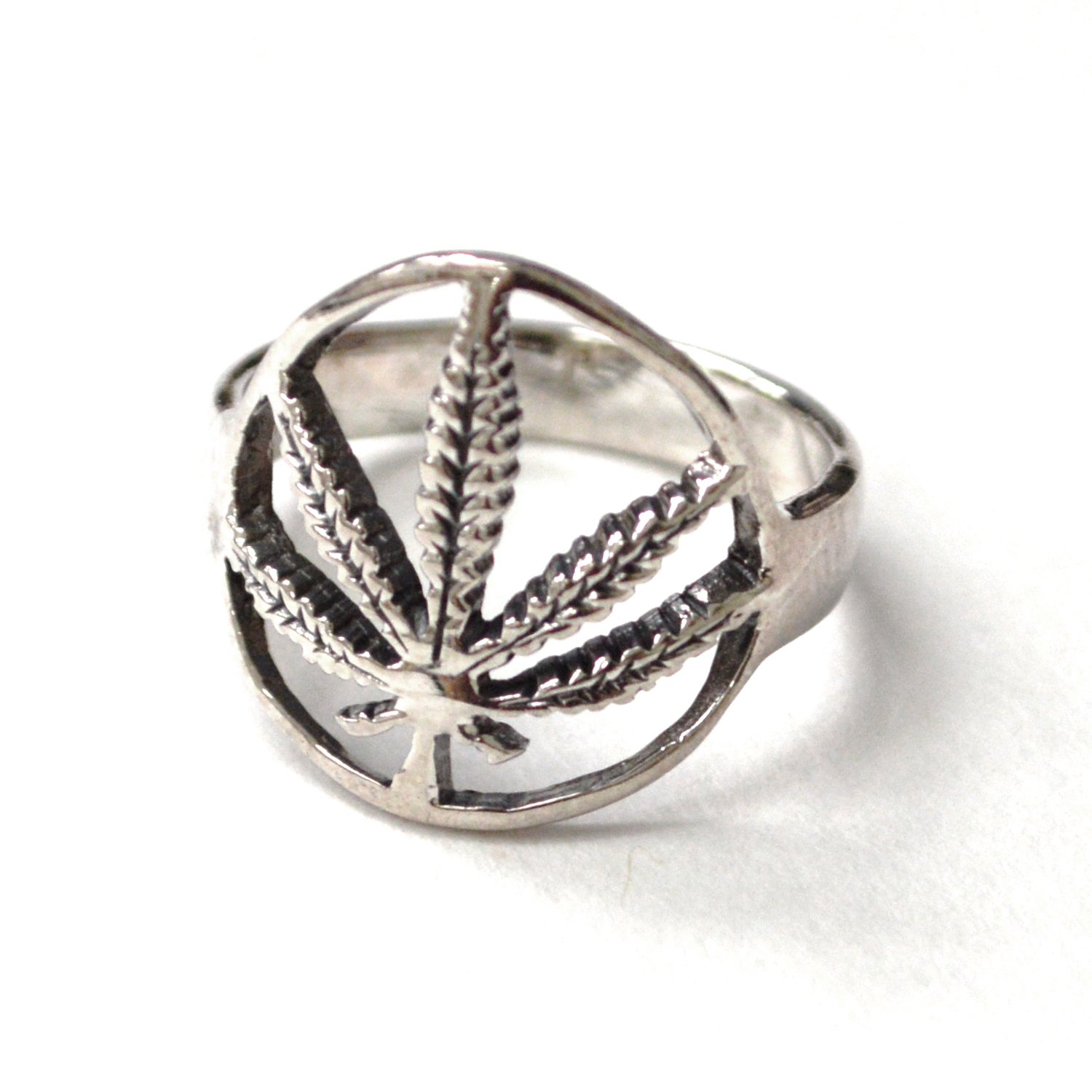 Pot Lead Sterling Silver Ring 51-3091