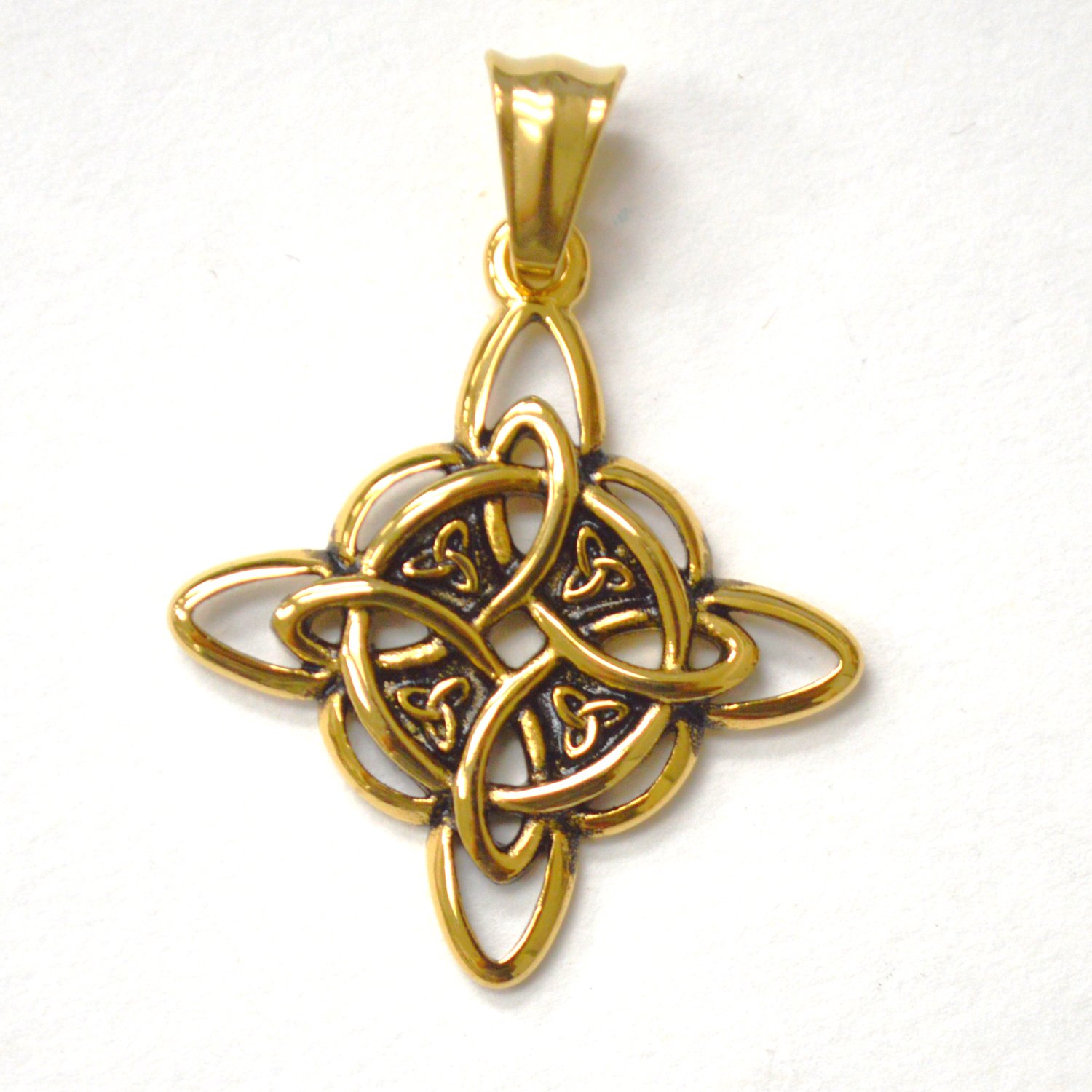Witch Knot Gold IP Plated Pendant 86-2845G