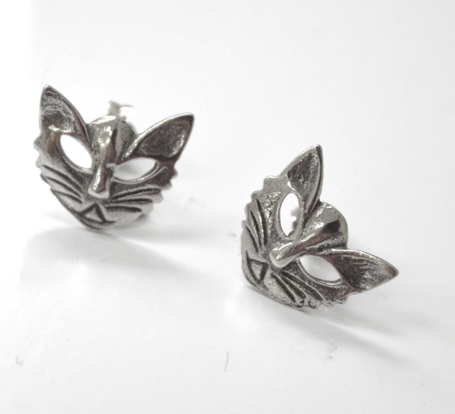 Cat Face Stud Earring Sterling Silver 53-5282