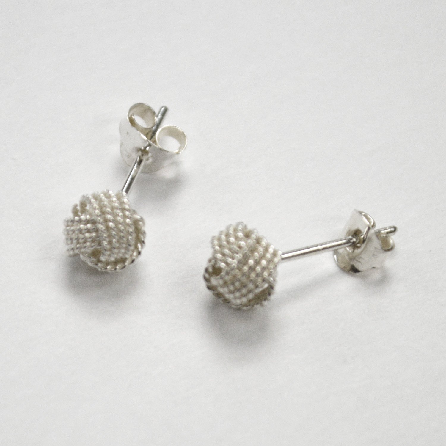 Knot Stud Earring 53-5184
