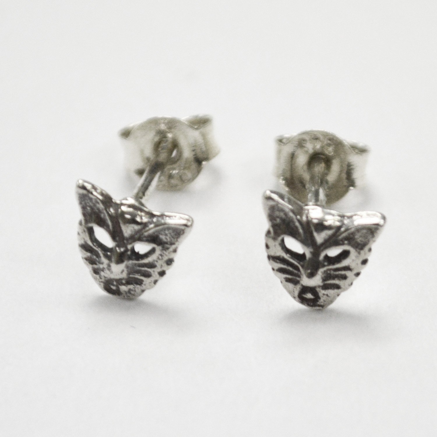Cat Face Stud Earring Sterling Silver 53-5210