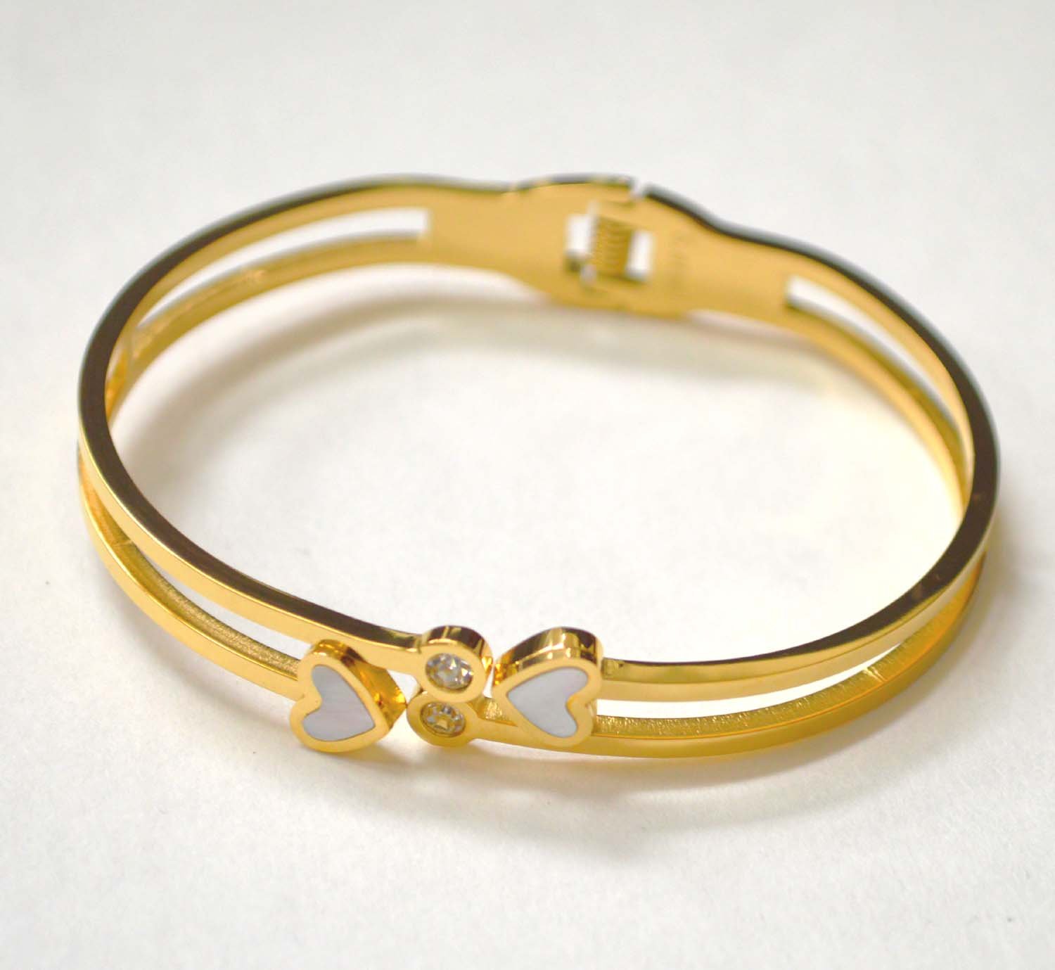 Heart Gold IP Plated Bangle 84-1846G
