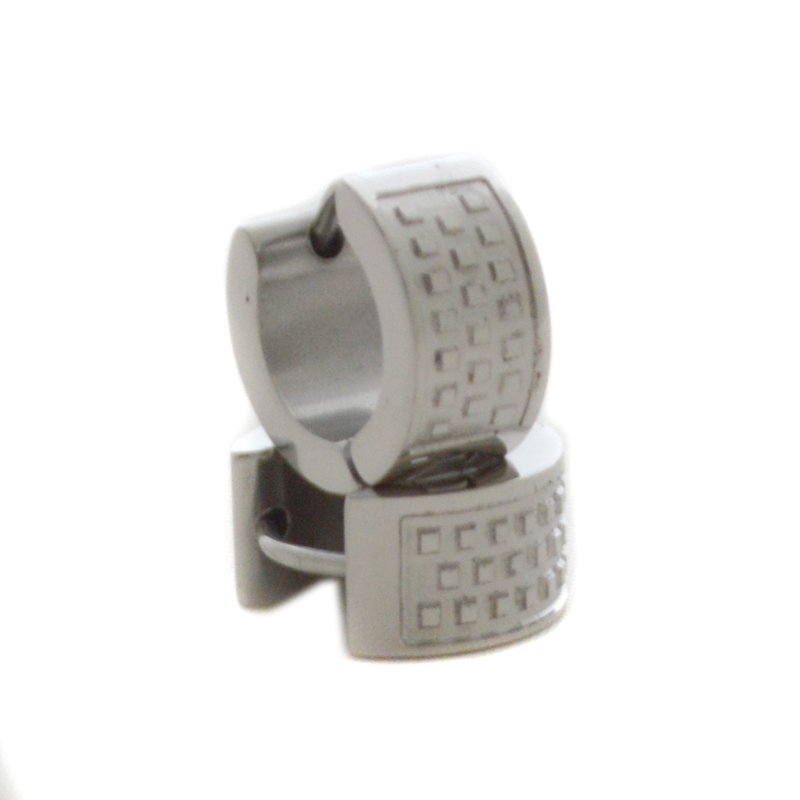 HUGGIE EARRINGS 83-710