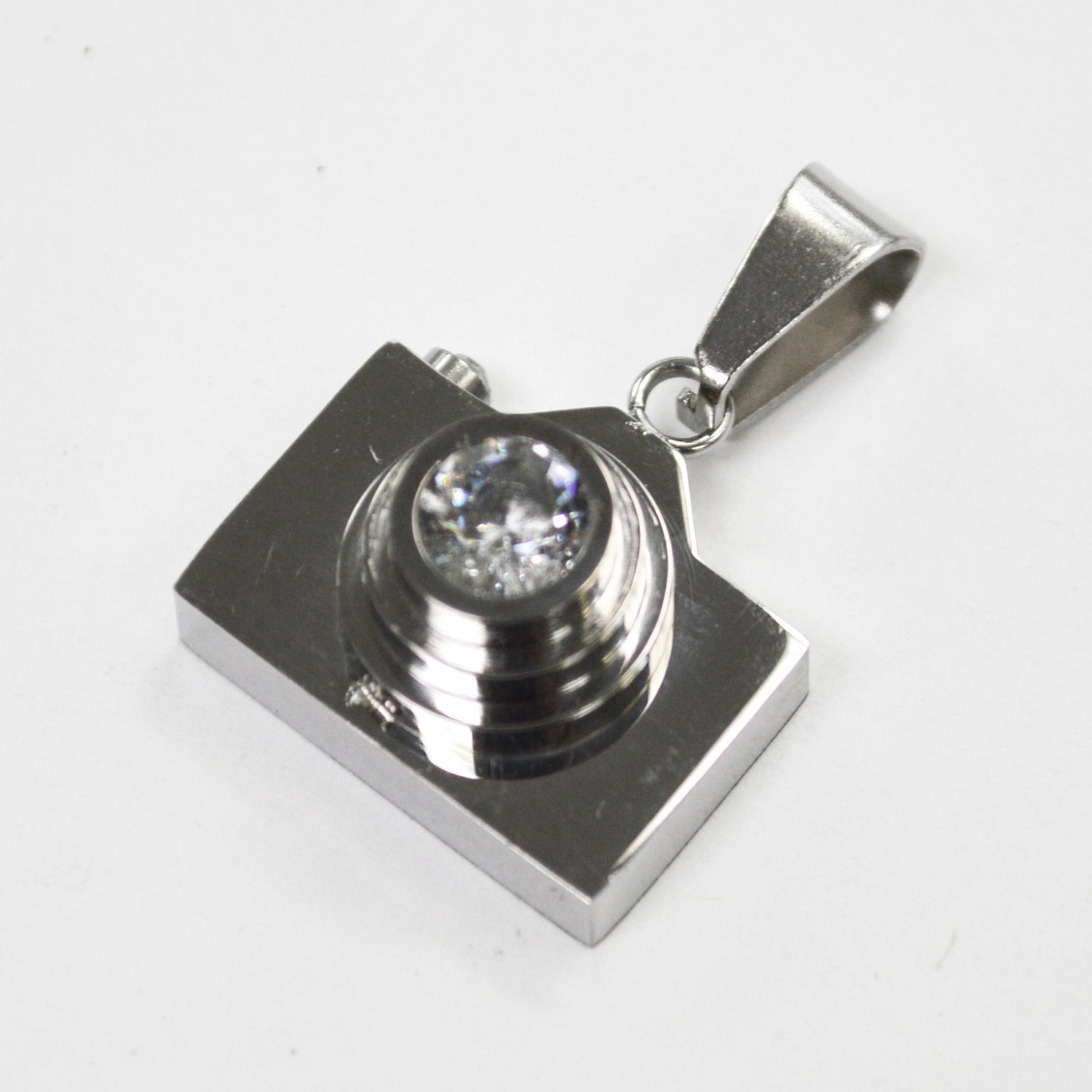 Camera Pendant Stainless Steel 86-1248S