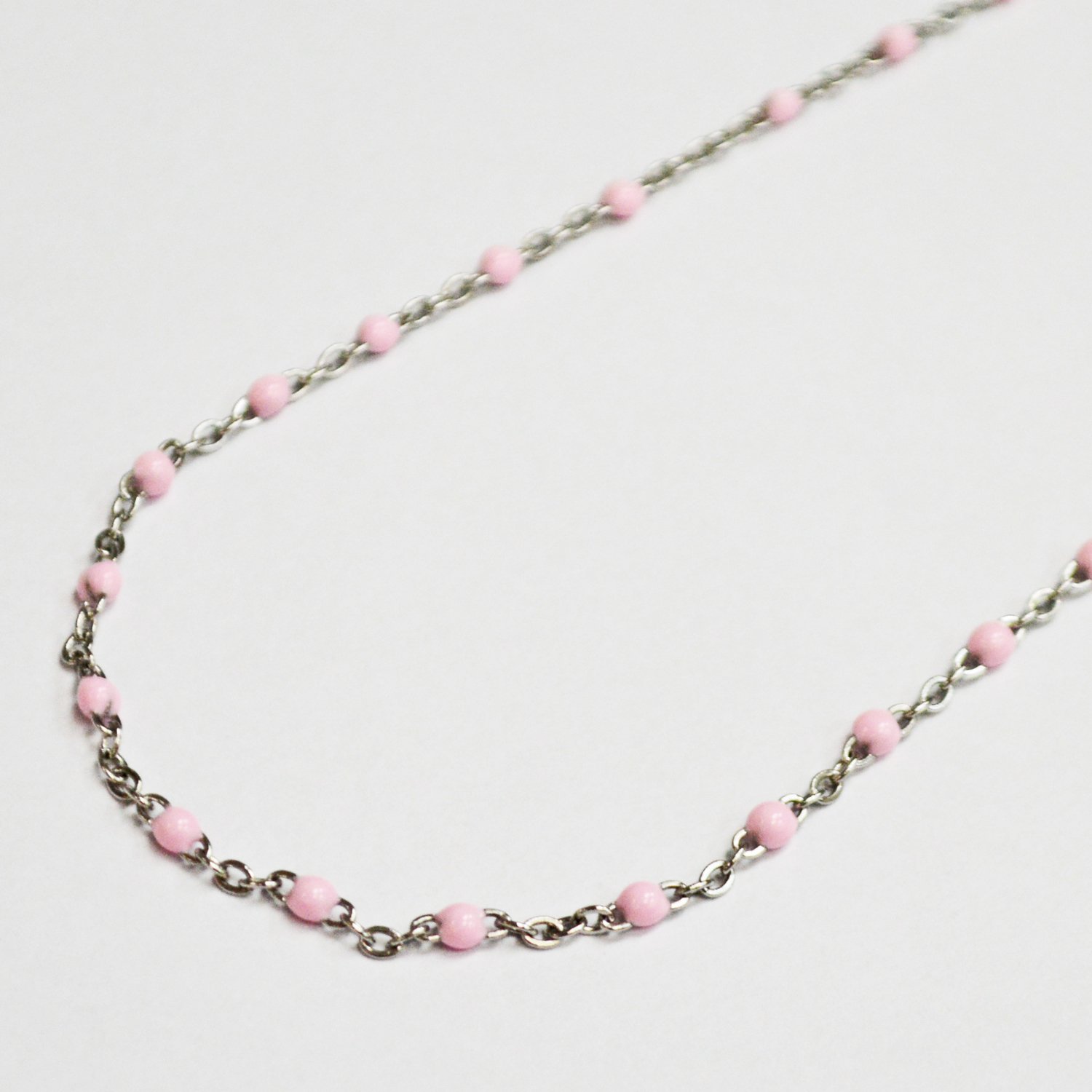 PINK STONE BEADED NECKLACE