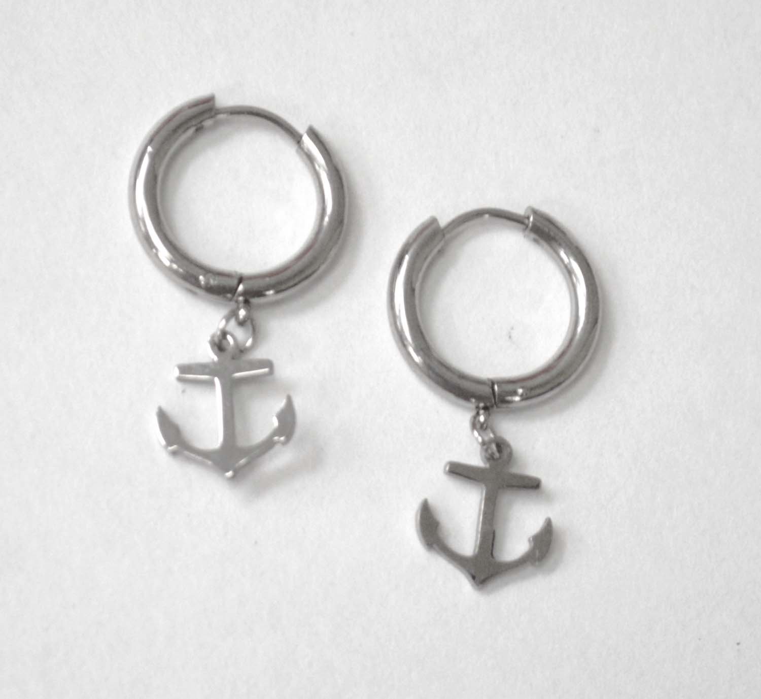 Hoops Earring with Dangling Anchor 83-862S