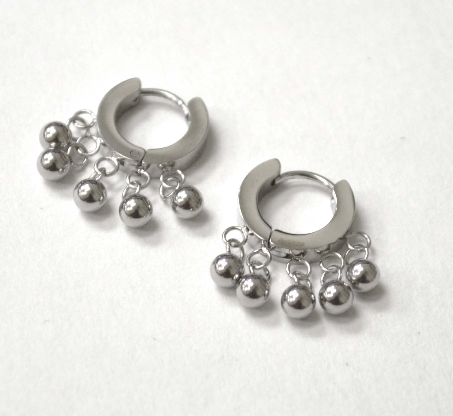 Stainless Steel Dangling Balls Huggies 83-824S