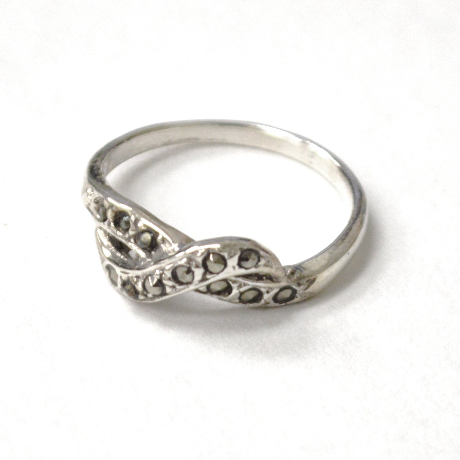 Marcasites Stone Sterling Silver Ring 51-3118