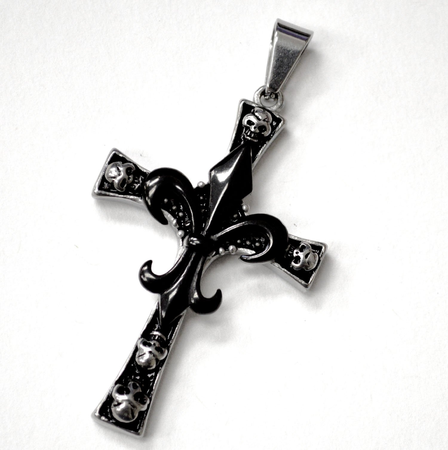 Fleur De Lis  Skull Cross 2 Tone Black Pendant 86-2879-2TB