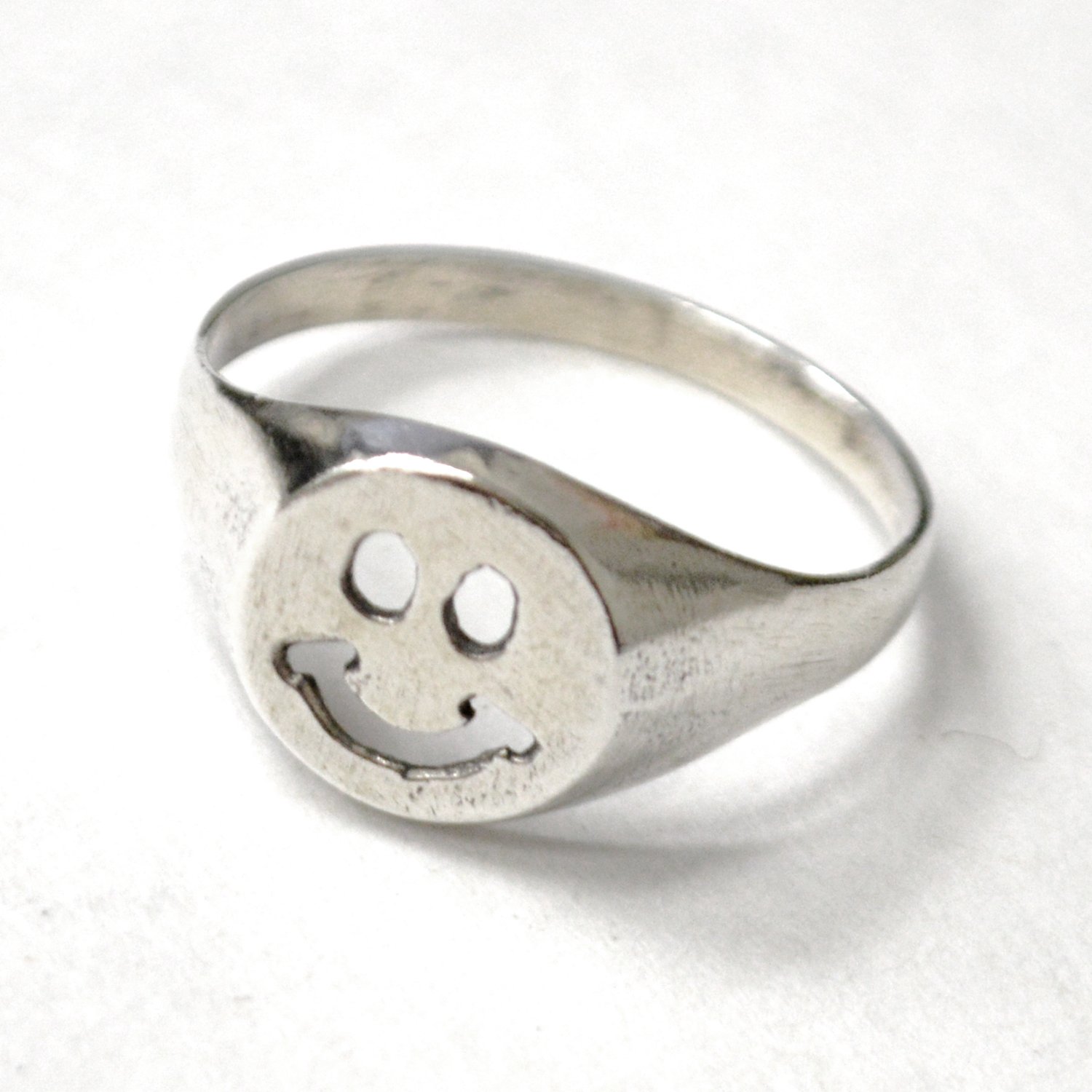 Smiling Face Sterling Silver Ring 51-1392