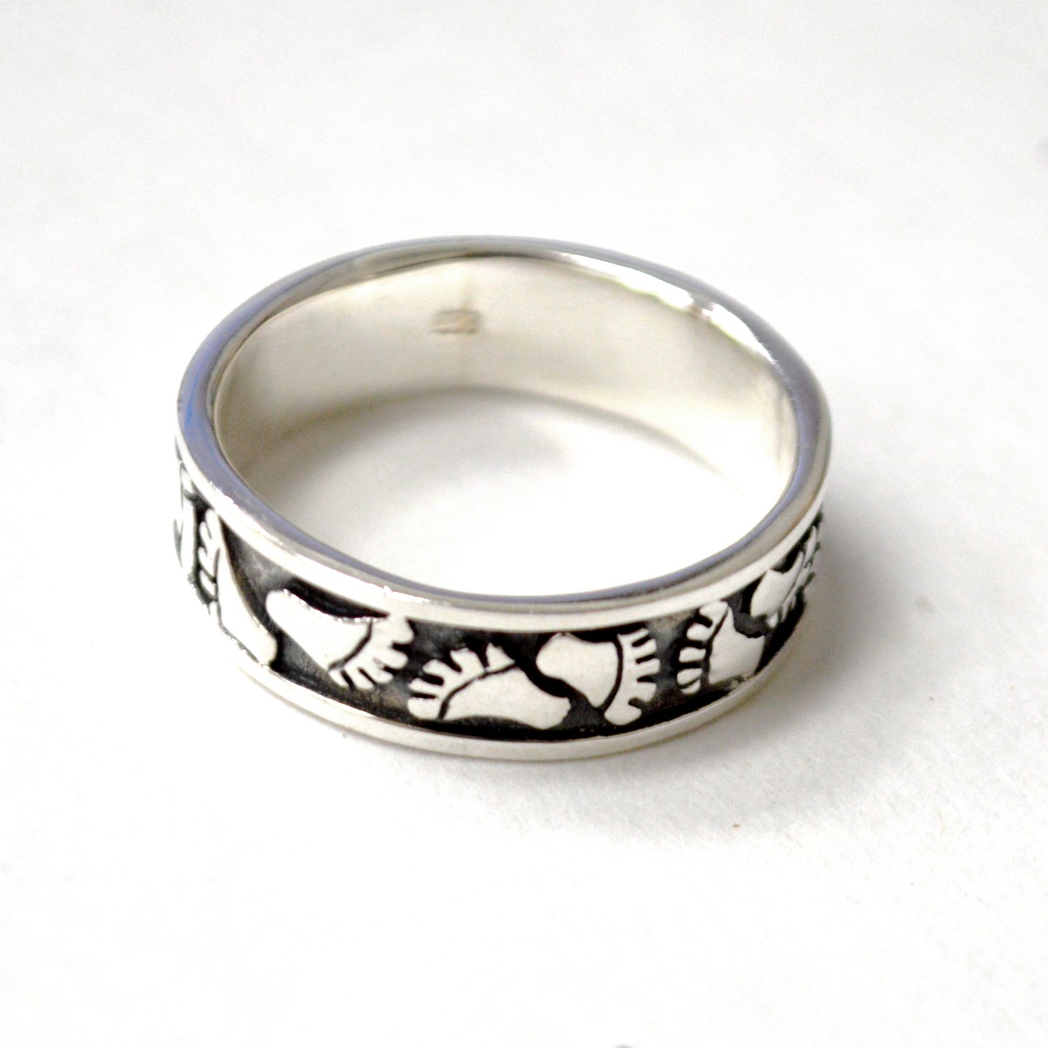 Footprint Sterling Silver Ring 51-3102