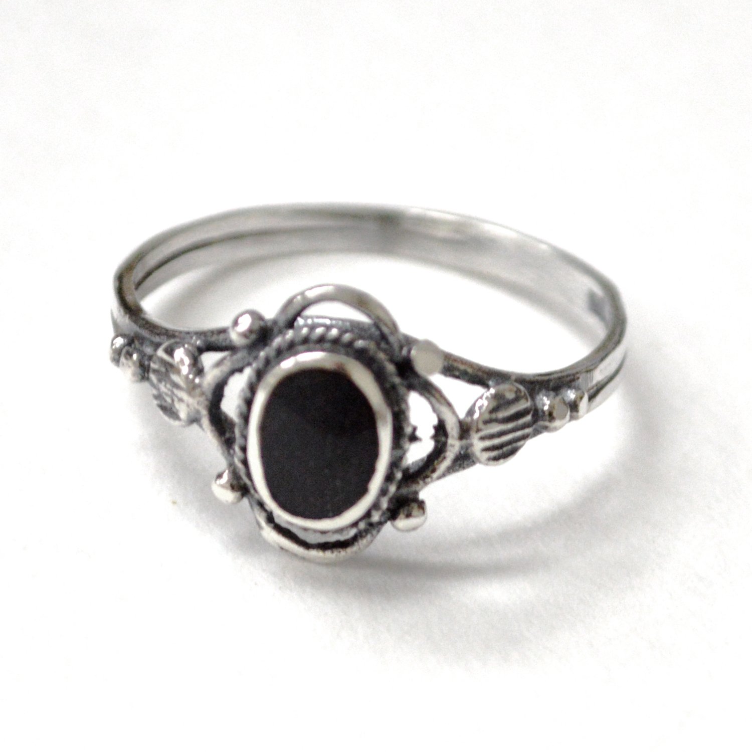 Sterling Silver Ring 51-3085