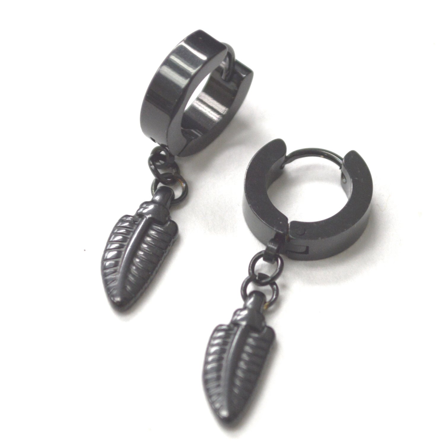 Dangling feather Black Plated Huggies Earring 83-865B