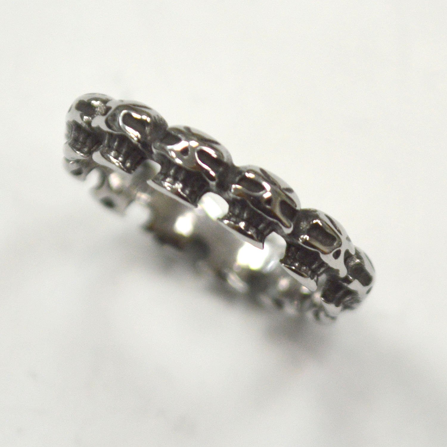 Multi Skull Head Ring (4mm) 81-1338