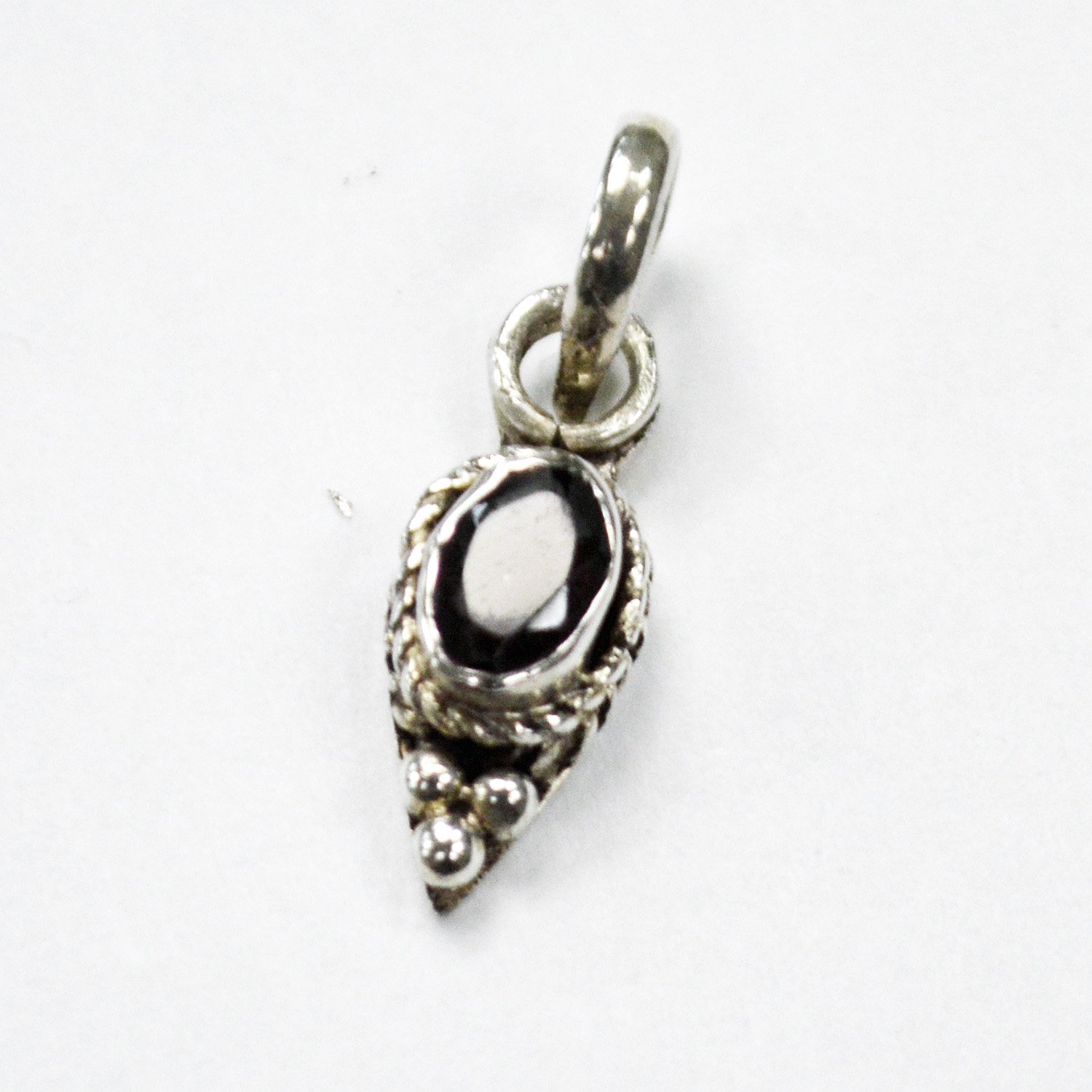 Garnet Stone Pendant Sterling Silver 563013