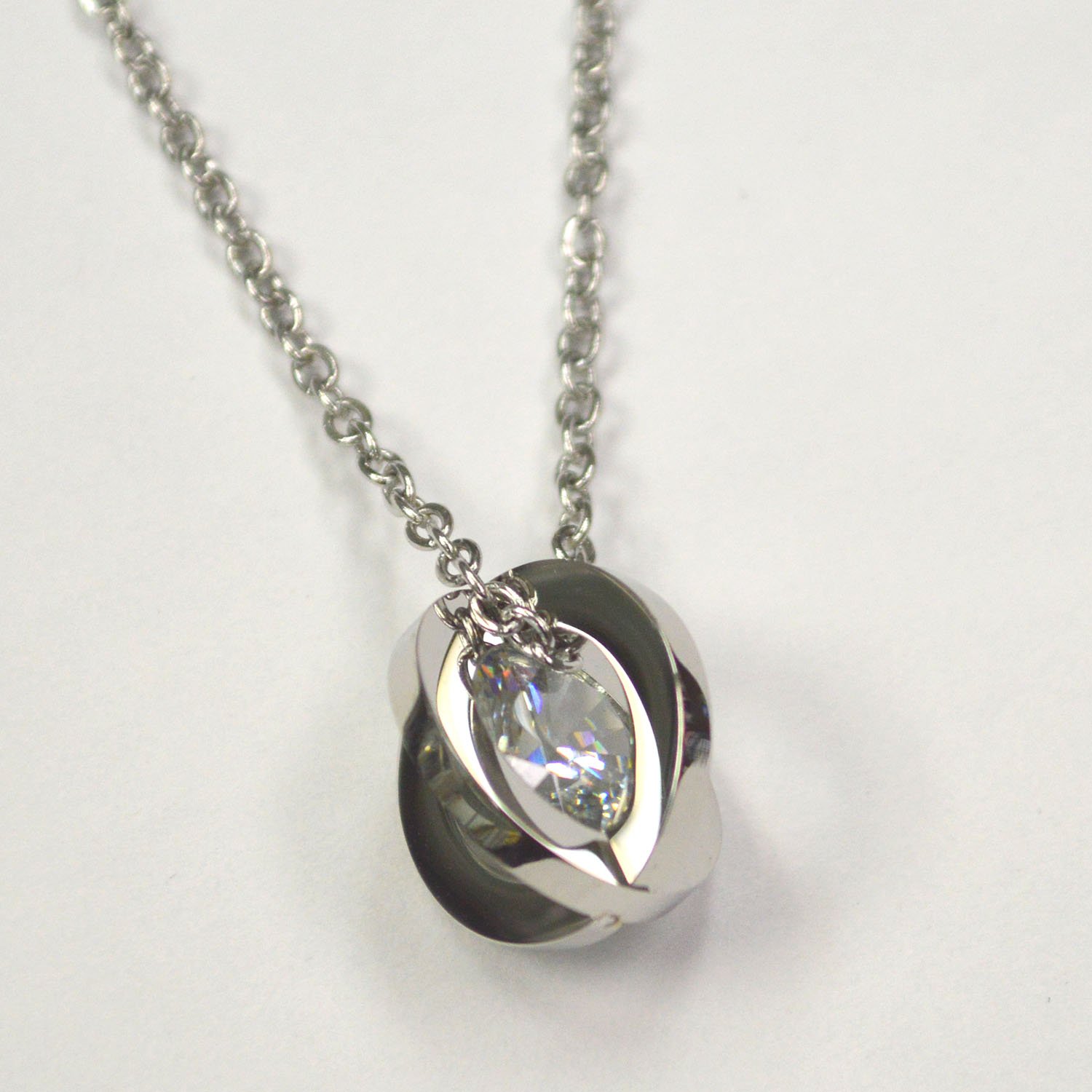 Orbit with Crystal Necklace 890-1019