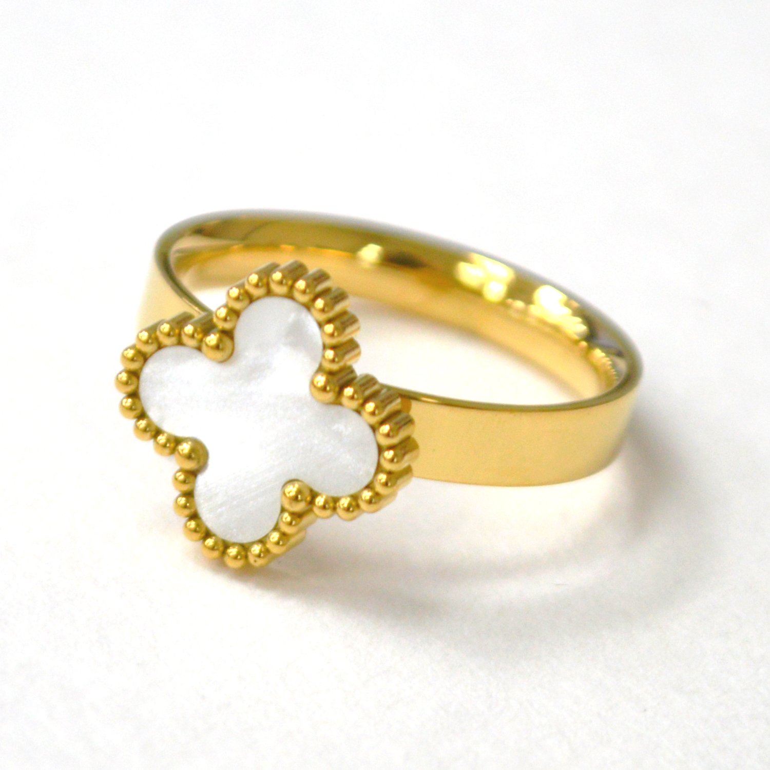 Clover Gold IP Plated Ring 81-1755G-MOP