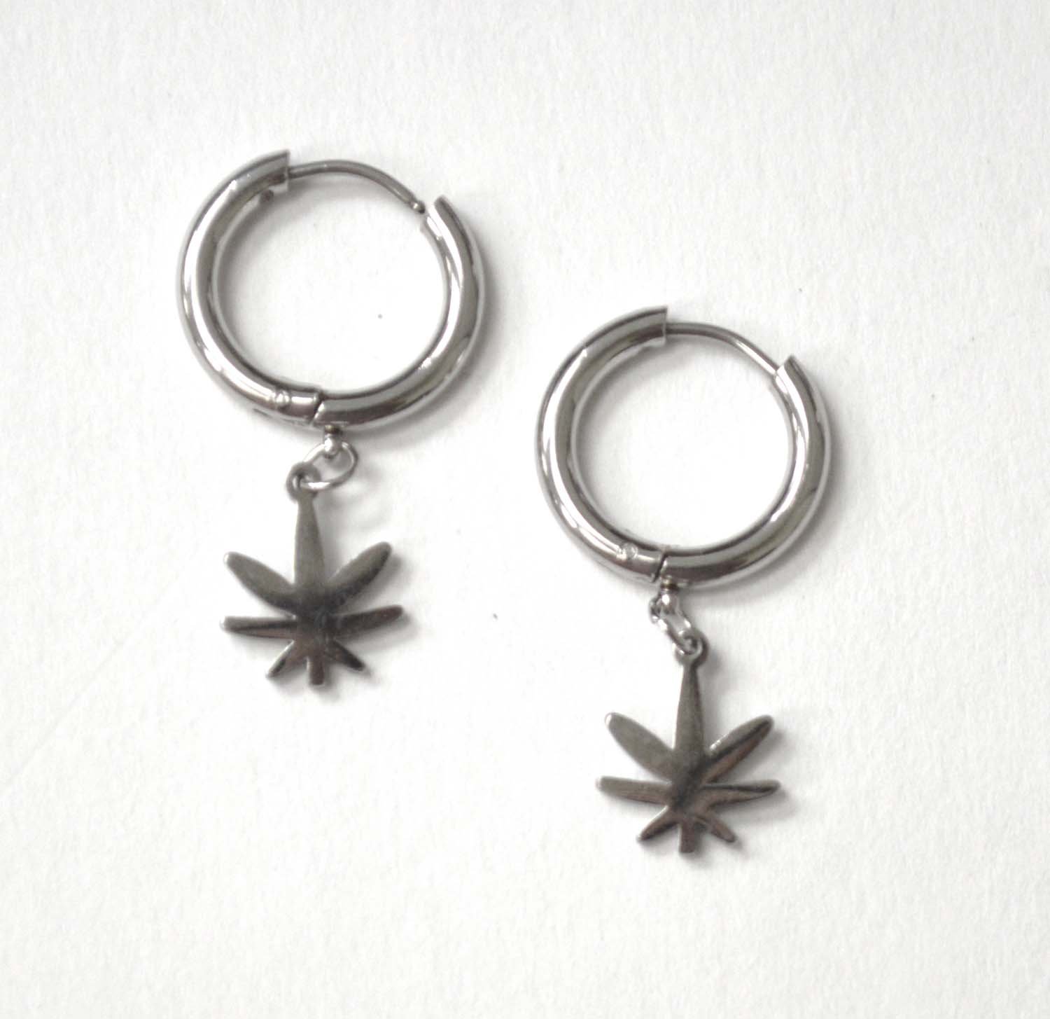 Hoops Earring with Dangling Pot Leaf 83-856S
