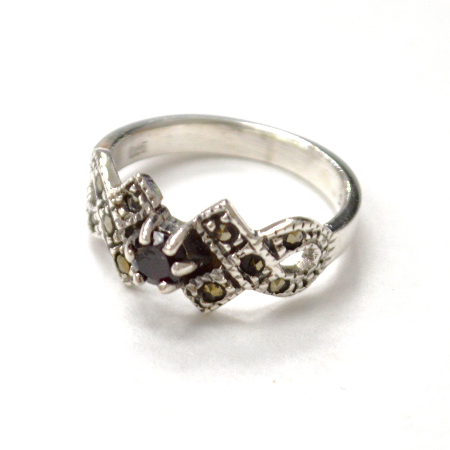 Garnet with Marcasites Stones Sterling Silver Ring 51-3052