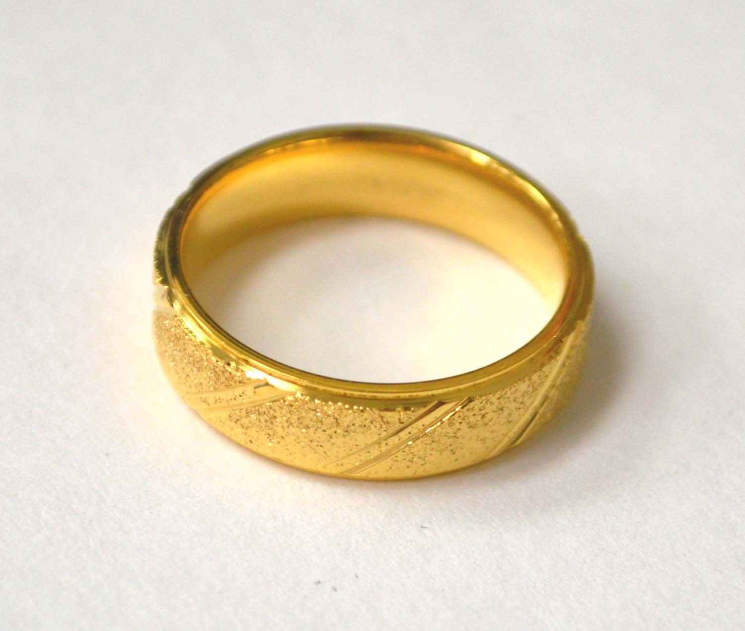 Glitter Gold IP Plated Ring  81-1490G