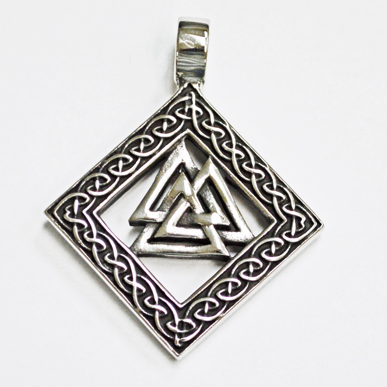 VALKNUT Symbol Pendant 86-2145