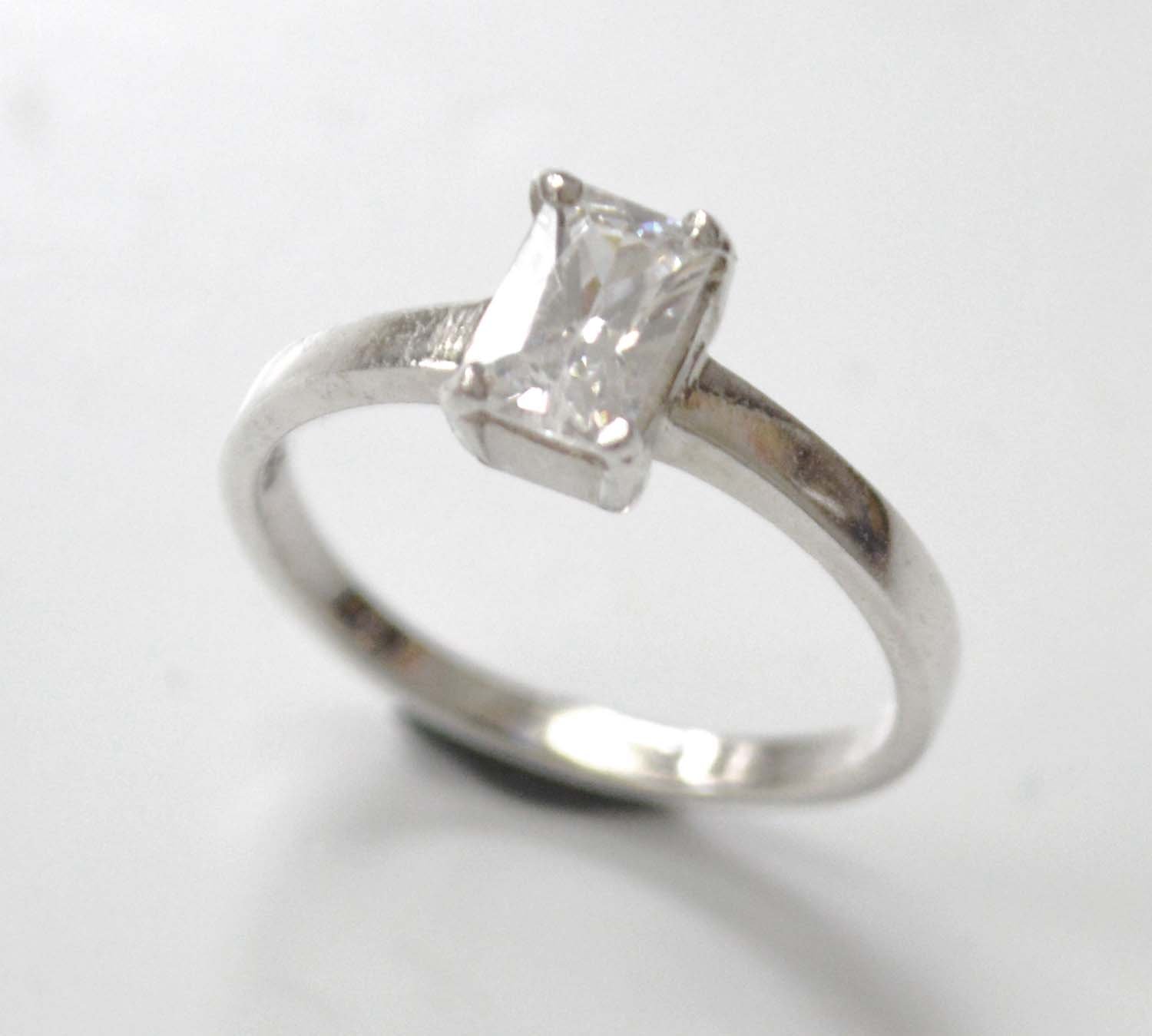 CZ Stone Ring Sterling Silver 51-2097