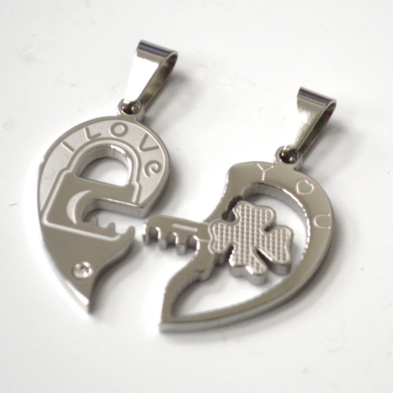 Breakable Heart Stainless Steel Pendant 86-1316