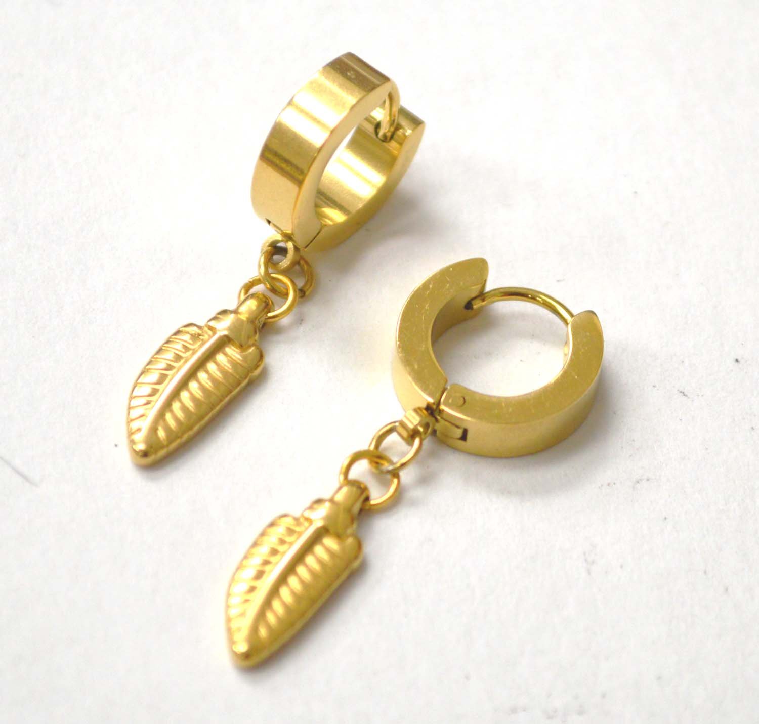 Dangling feather Gold Plated Huggies Earring 83-865G