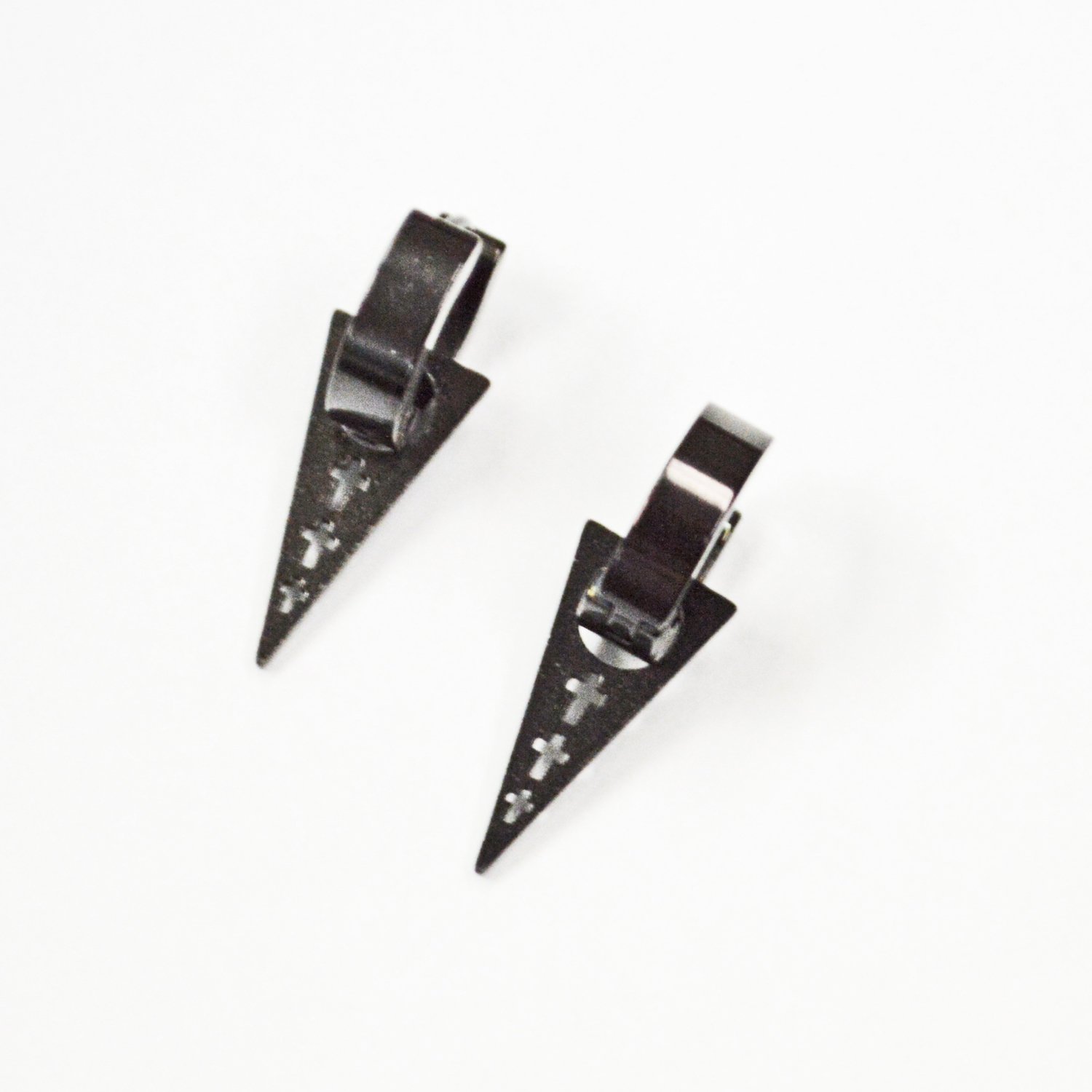 BLACK HUGGIE W/ DANGING EARRINGS 83-725B