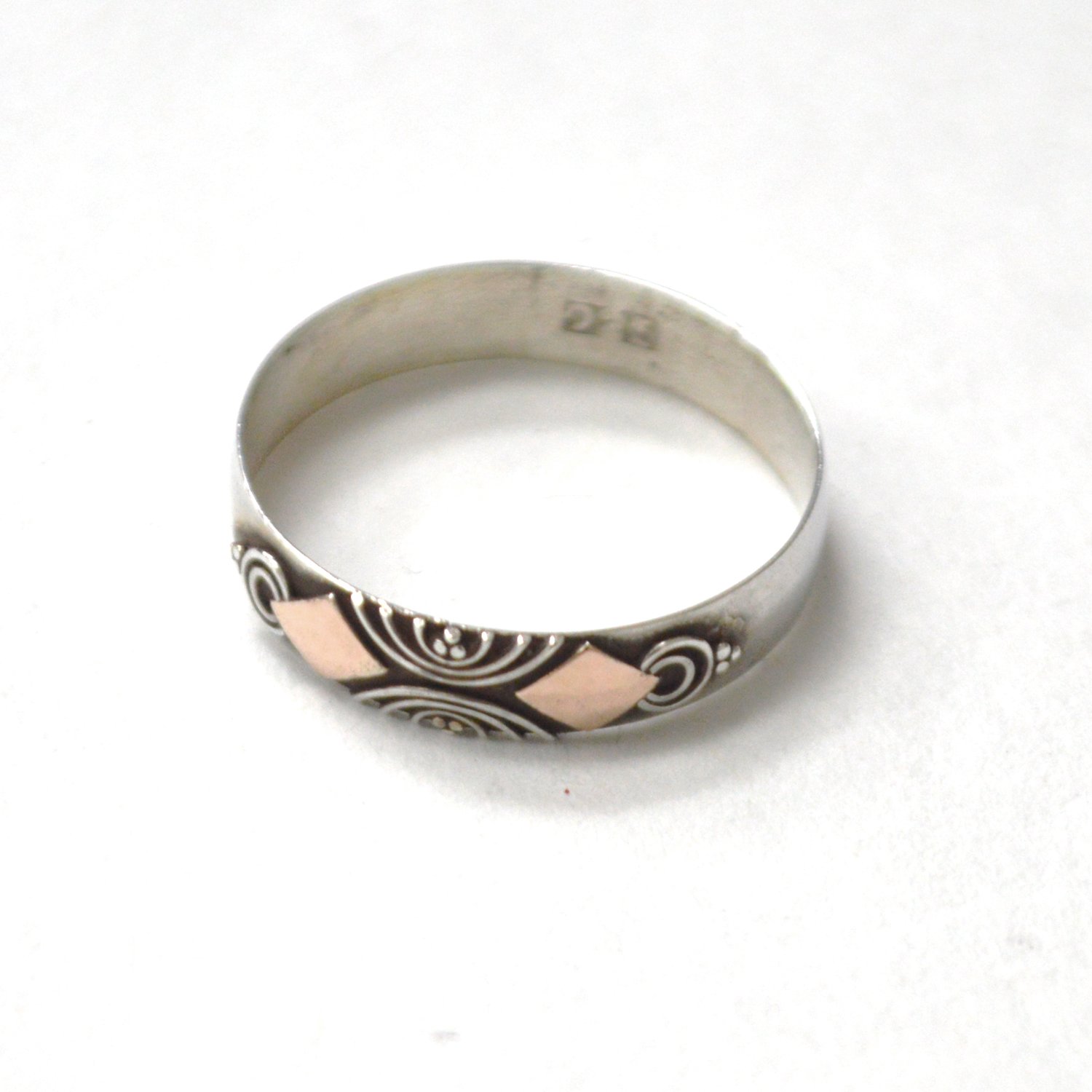 Bali Sterling Silver Ring 51-1554