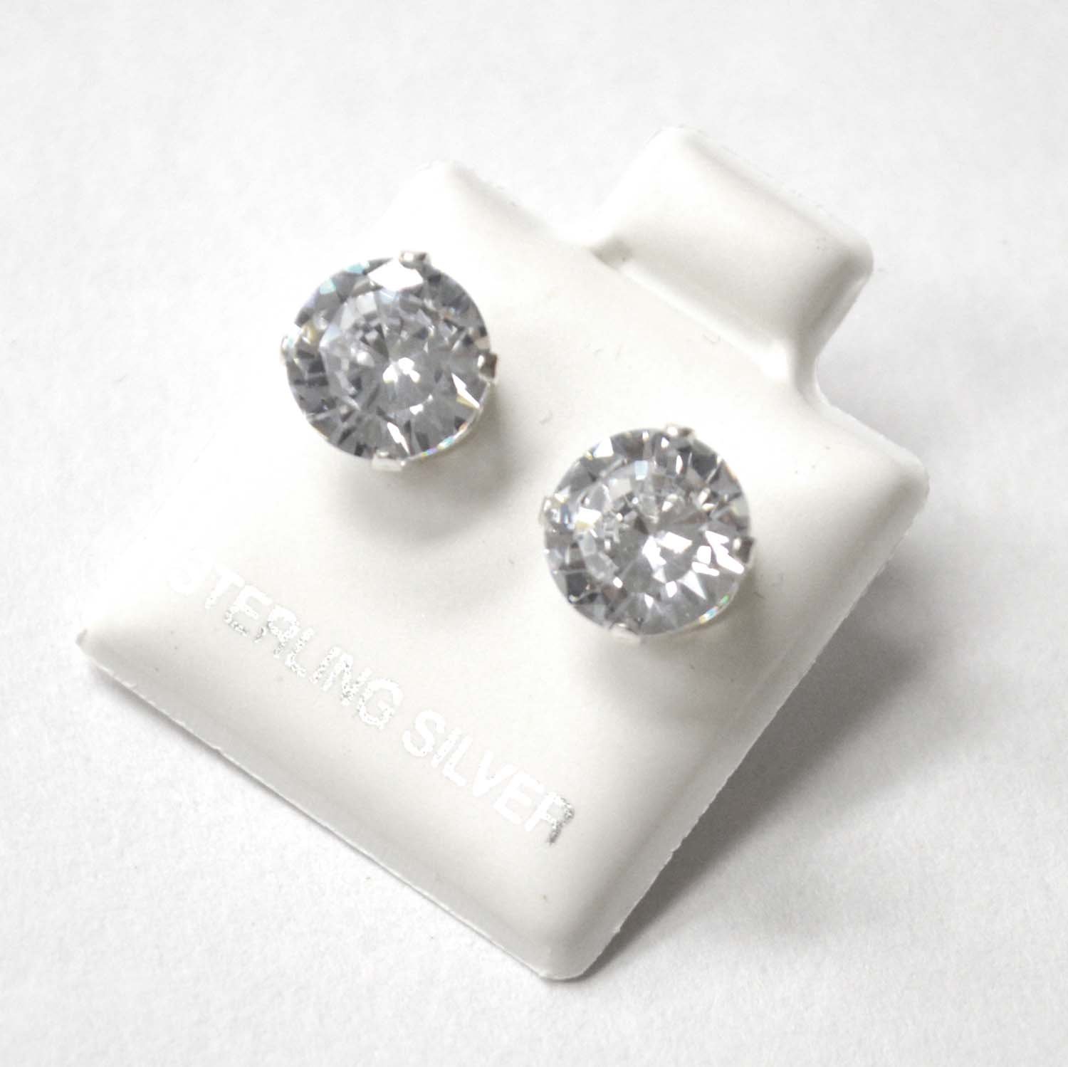 8 m.  Round CZ Stud Earrings 53-013-8