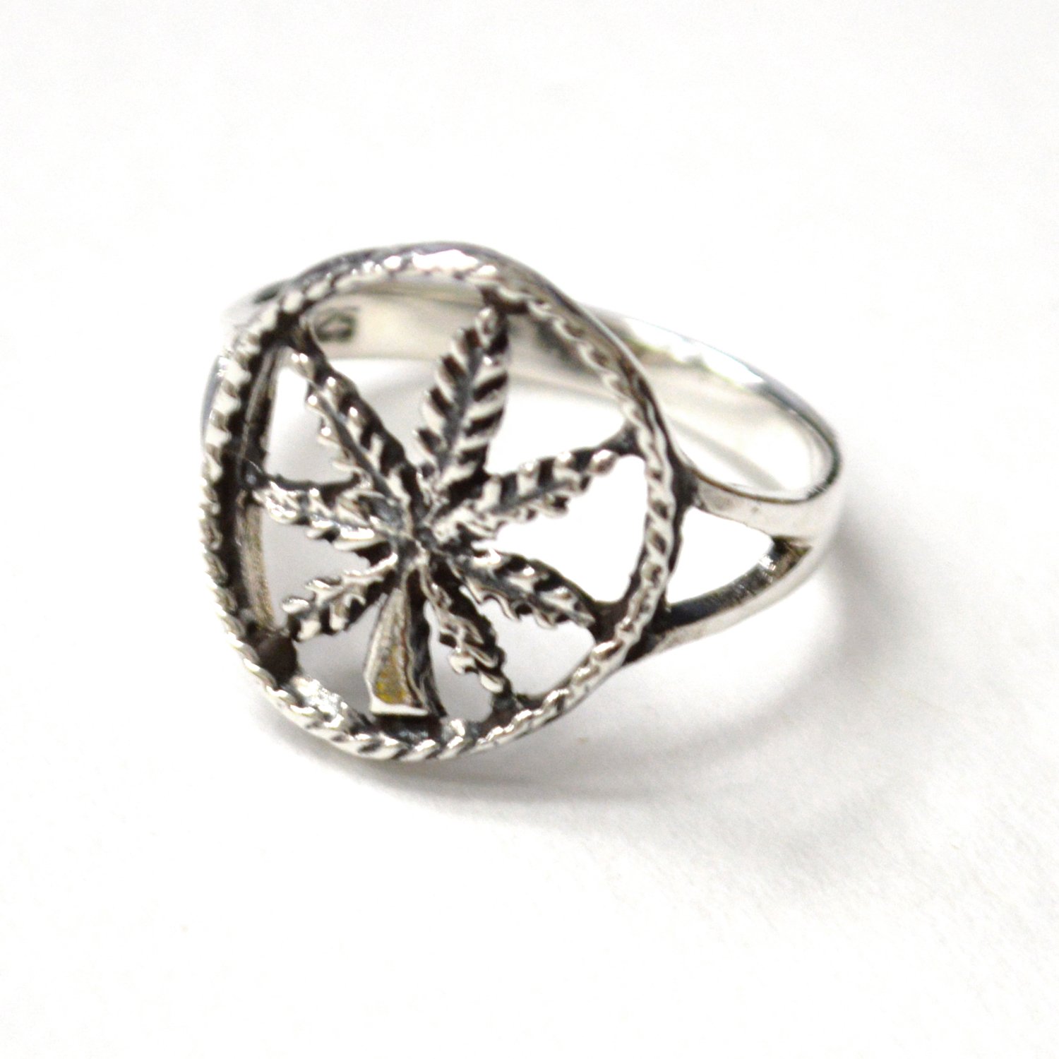 Pot Leaf Sterling Silver Ring 51-3086