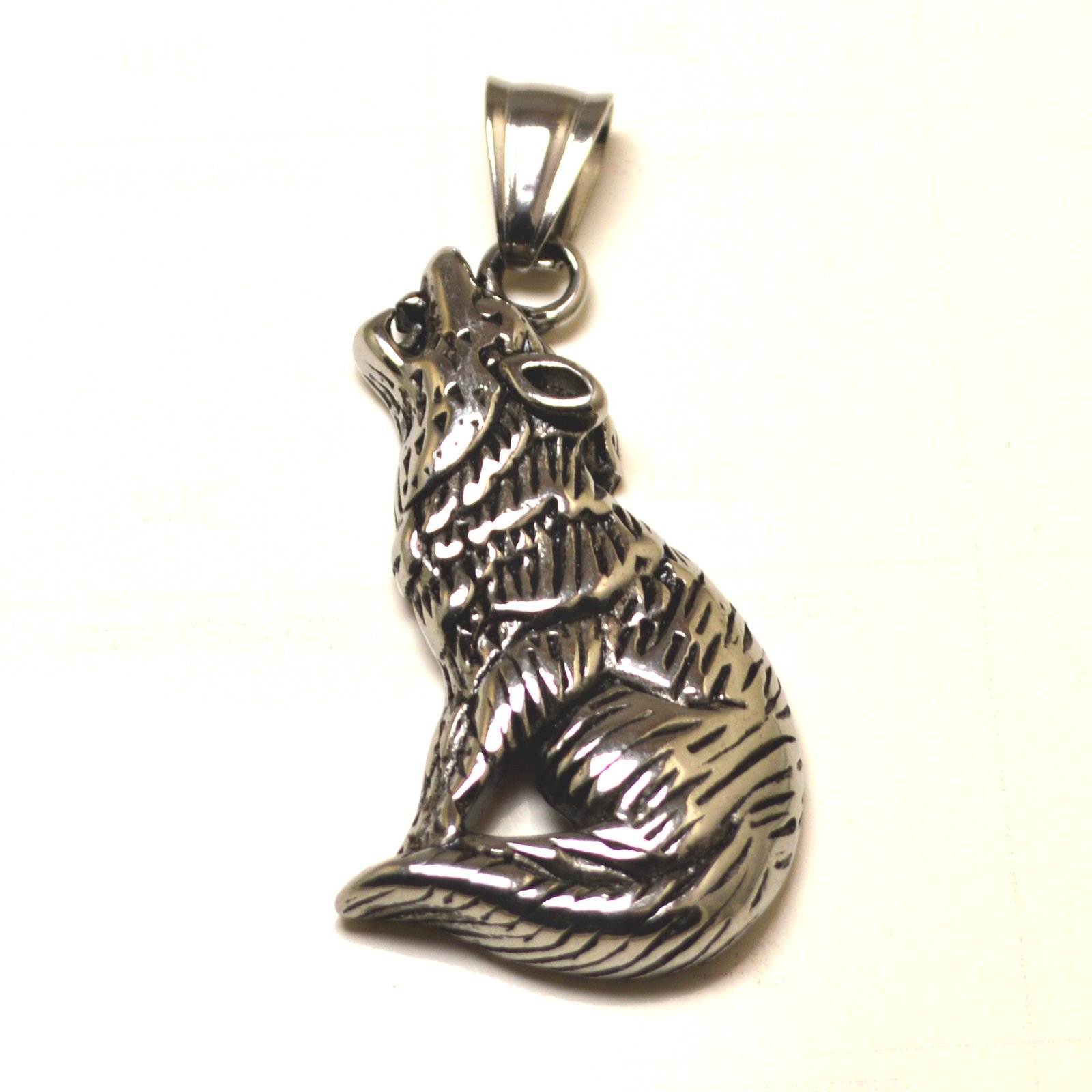 Wolf Pendant 86-2226