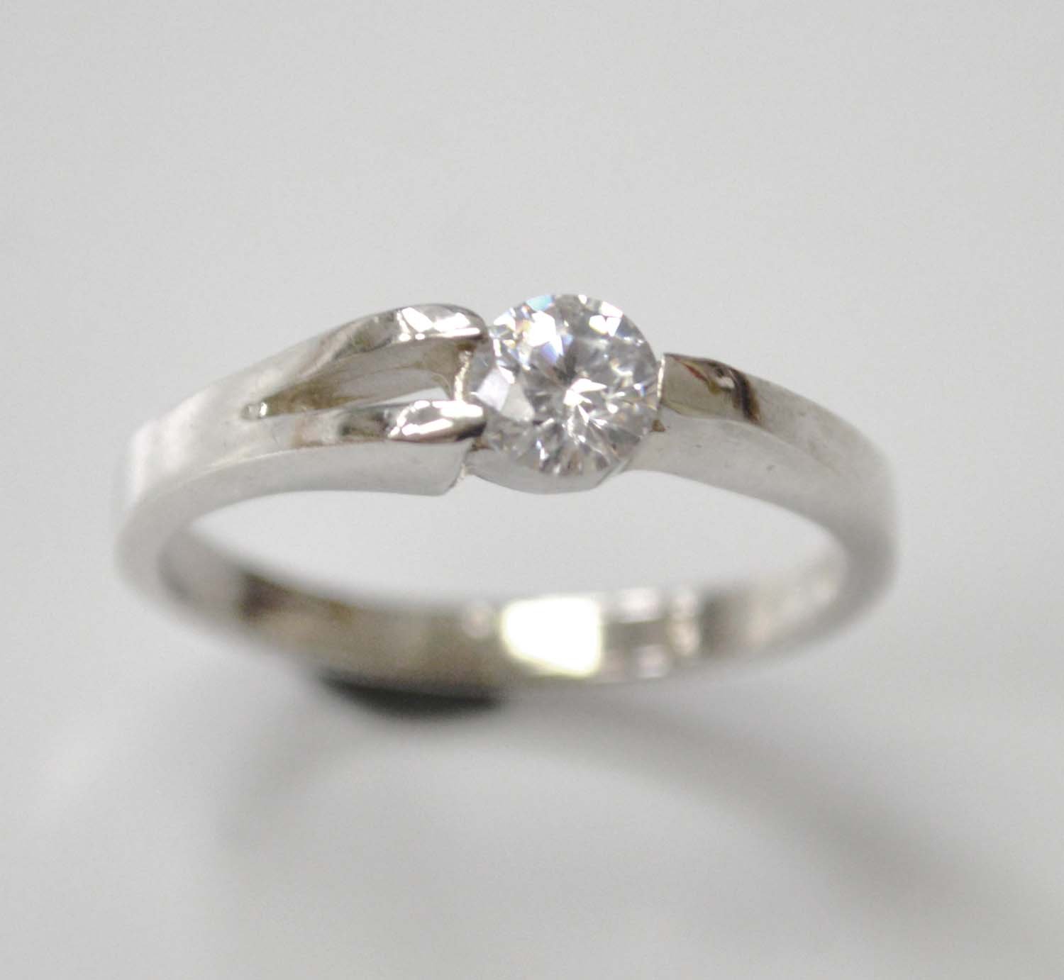 CZ Stone Ring Sterling Silver 51-2073