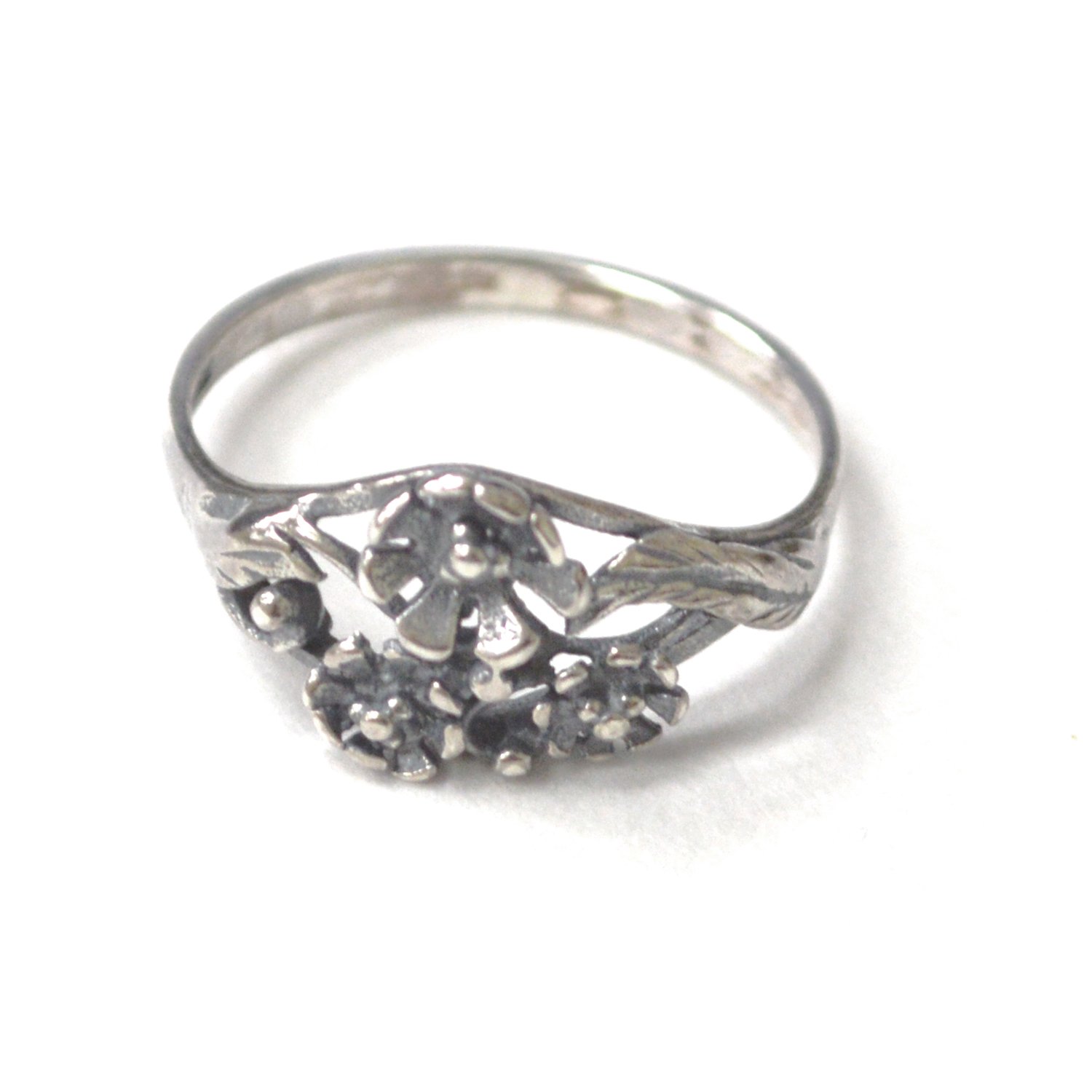 Flower Sterling Silver Ring 51-3113