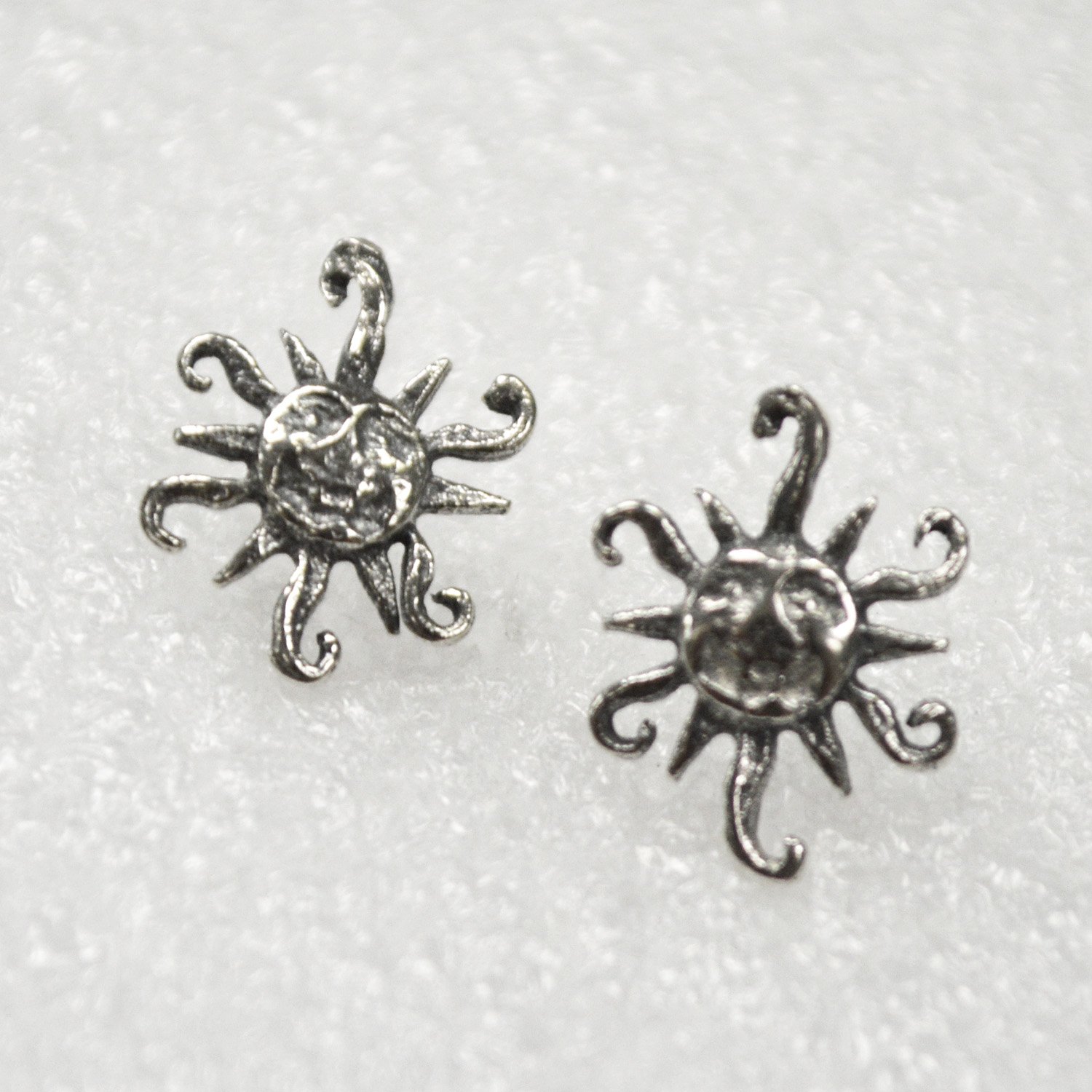 Sun Face Stud Earring Sterling Silver 53-5235