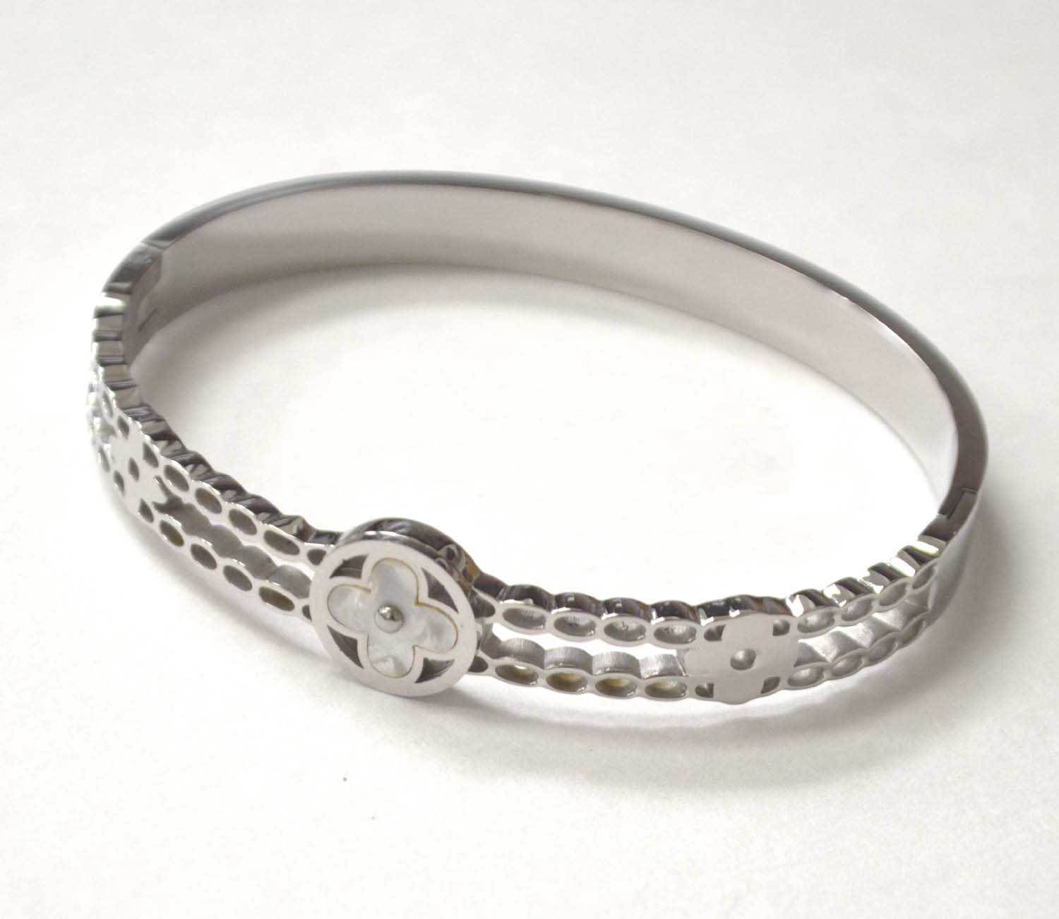 Designer Inspired Stainless Steel Bangle 84-1814S