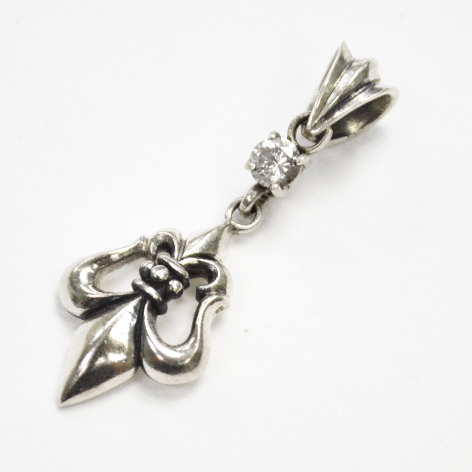Fleur De Lis Sterling Silver Pendant 562133